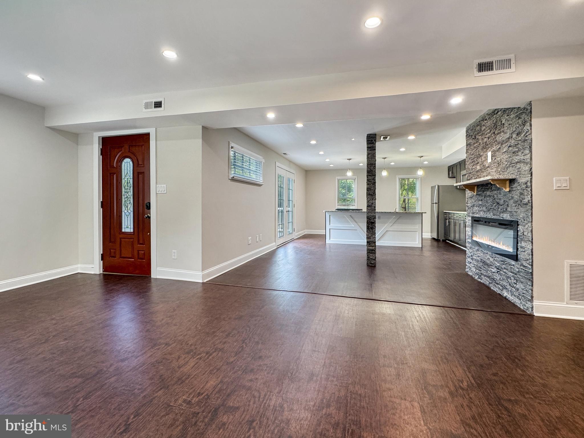 ANNE ARUNDEL - Residential