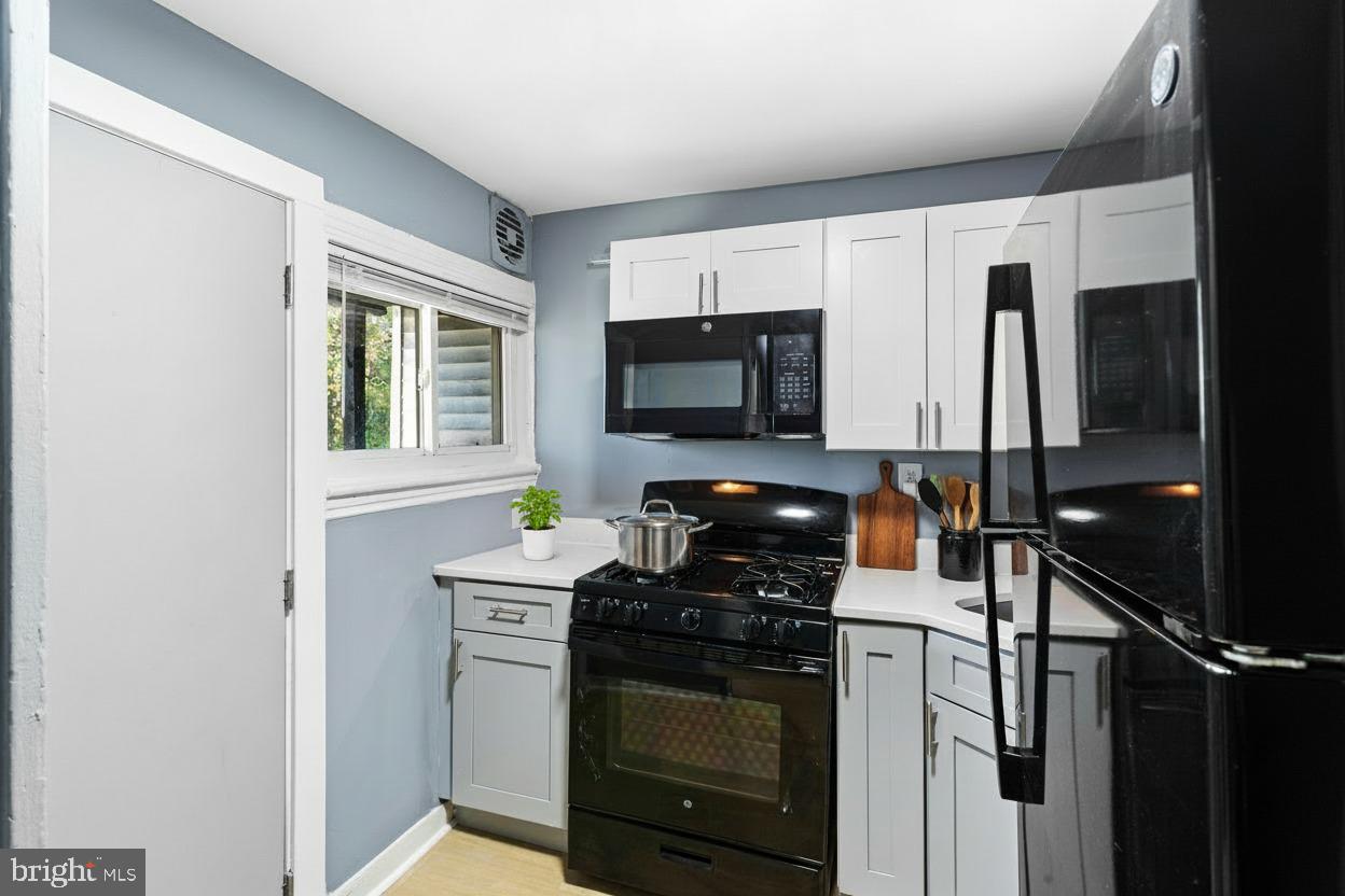 GERMANTOWN - Residential