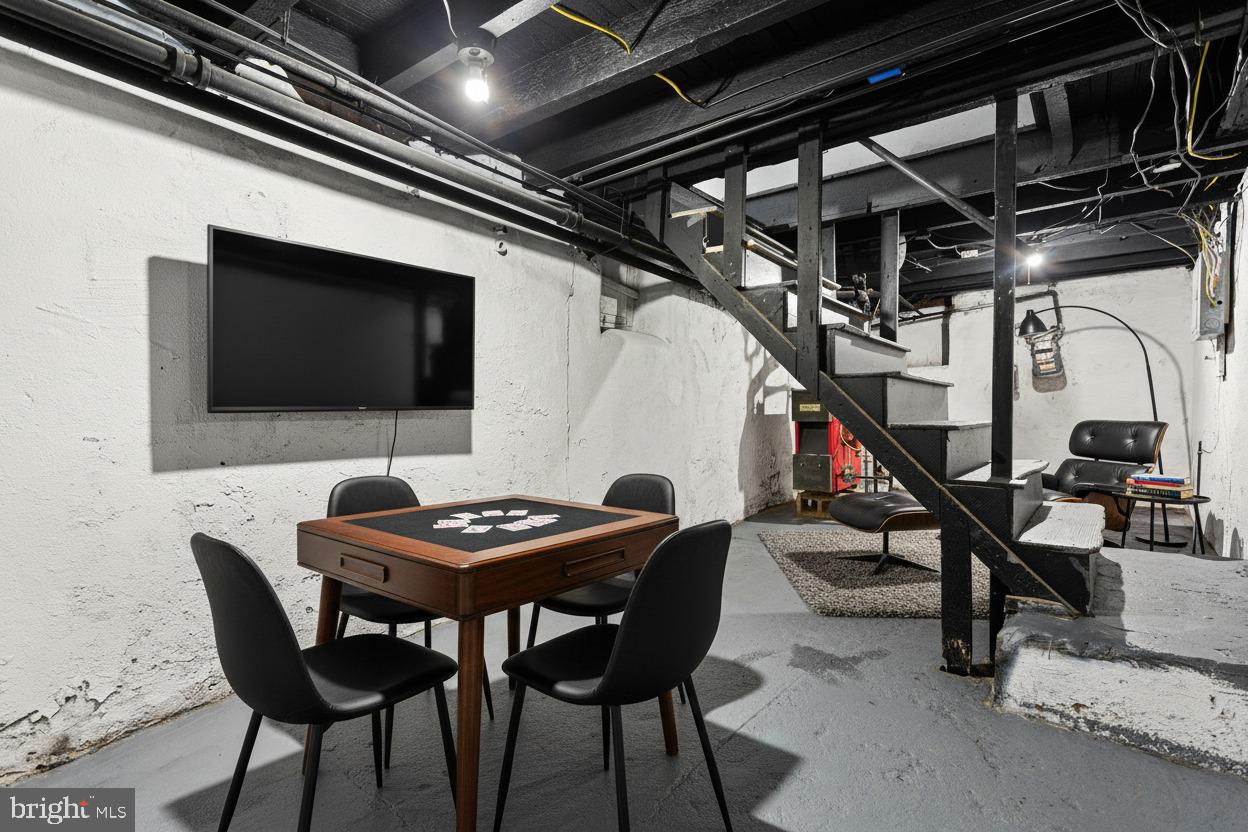 GERMANTOWN - Residential