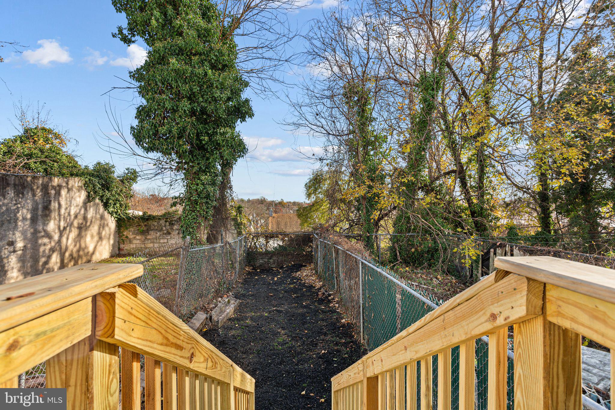 GERMANTOWN - Residential