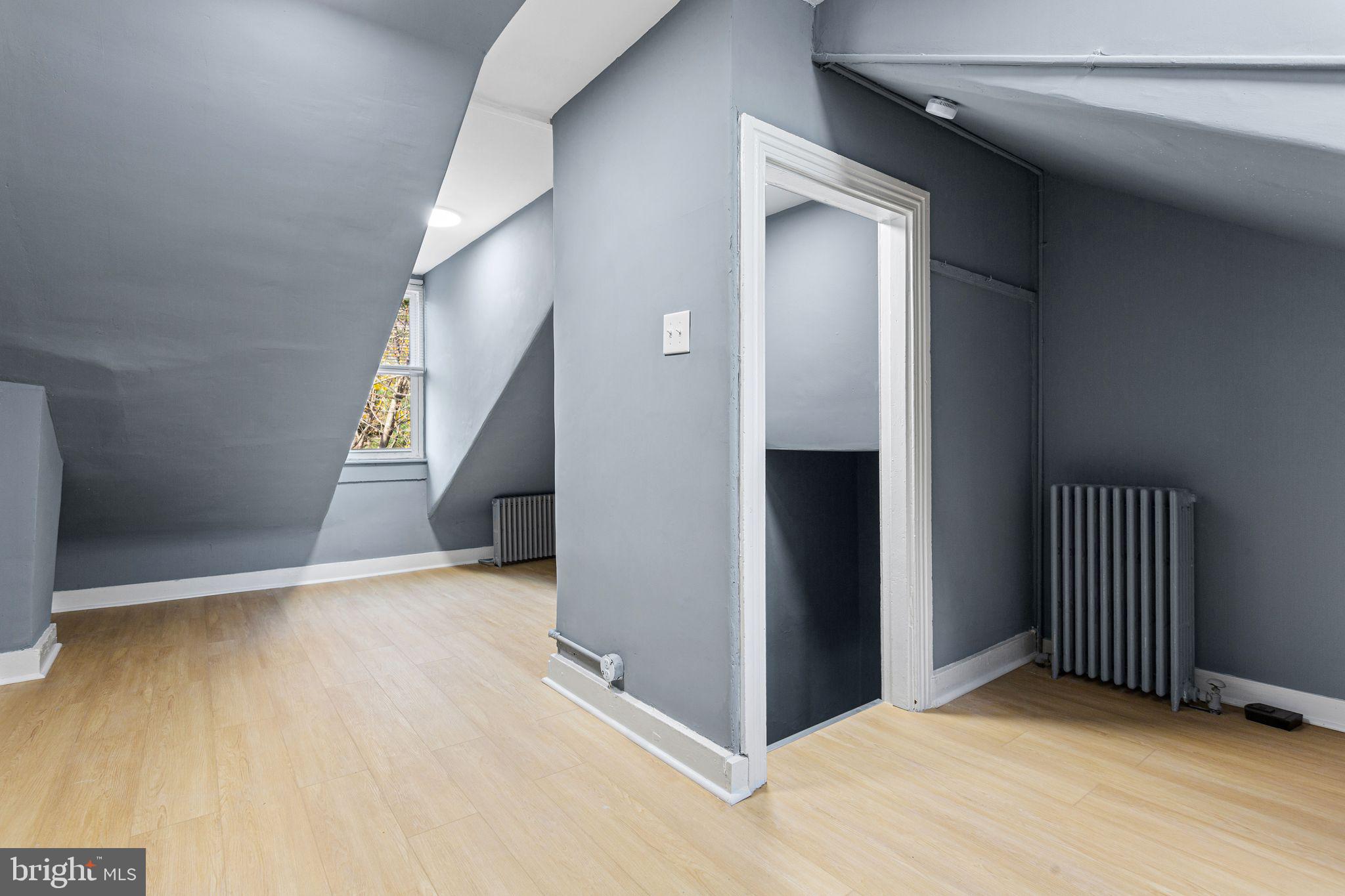 GERMANTOWN - Residential