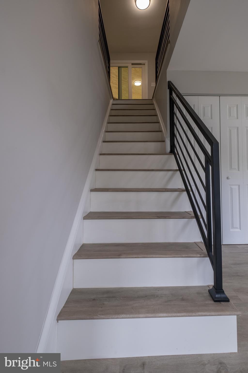 FOREST KNOLLS - Residential