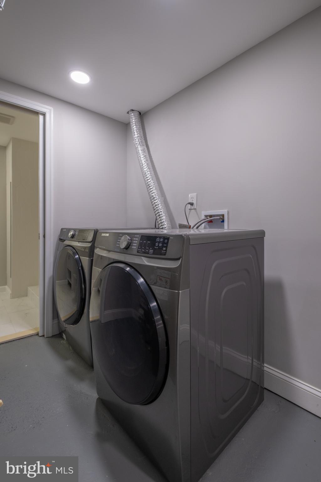 FOREST KNOLLS - Residential