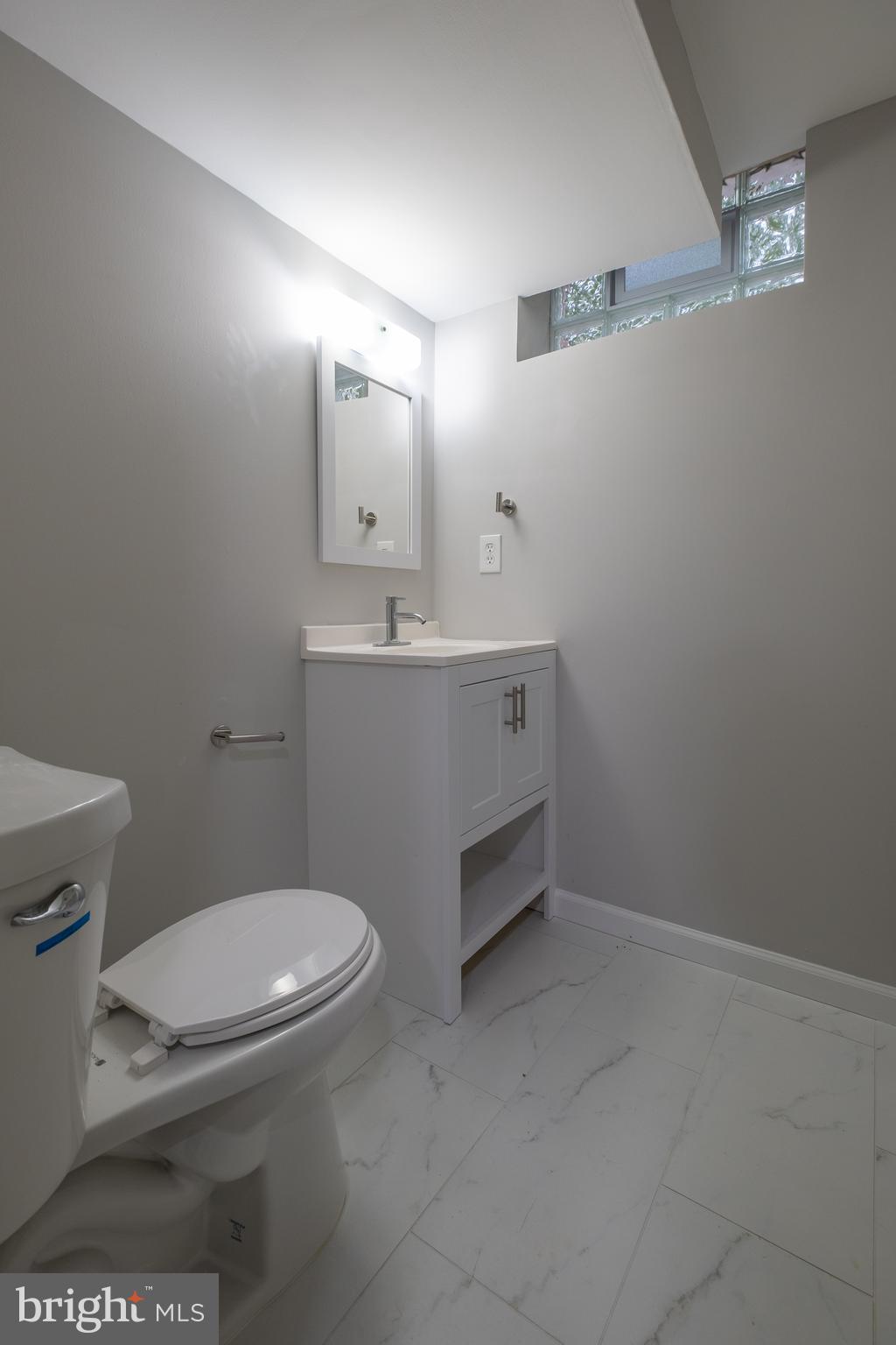 FOREST KNOLLS - Residential