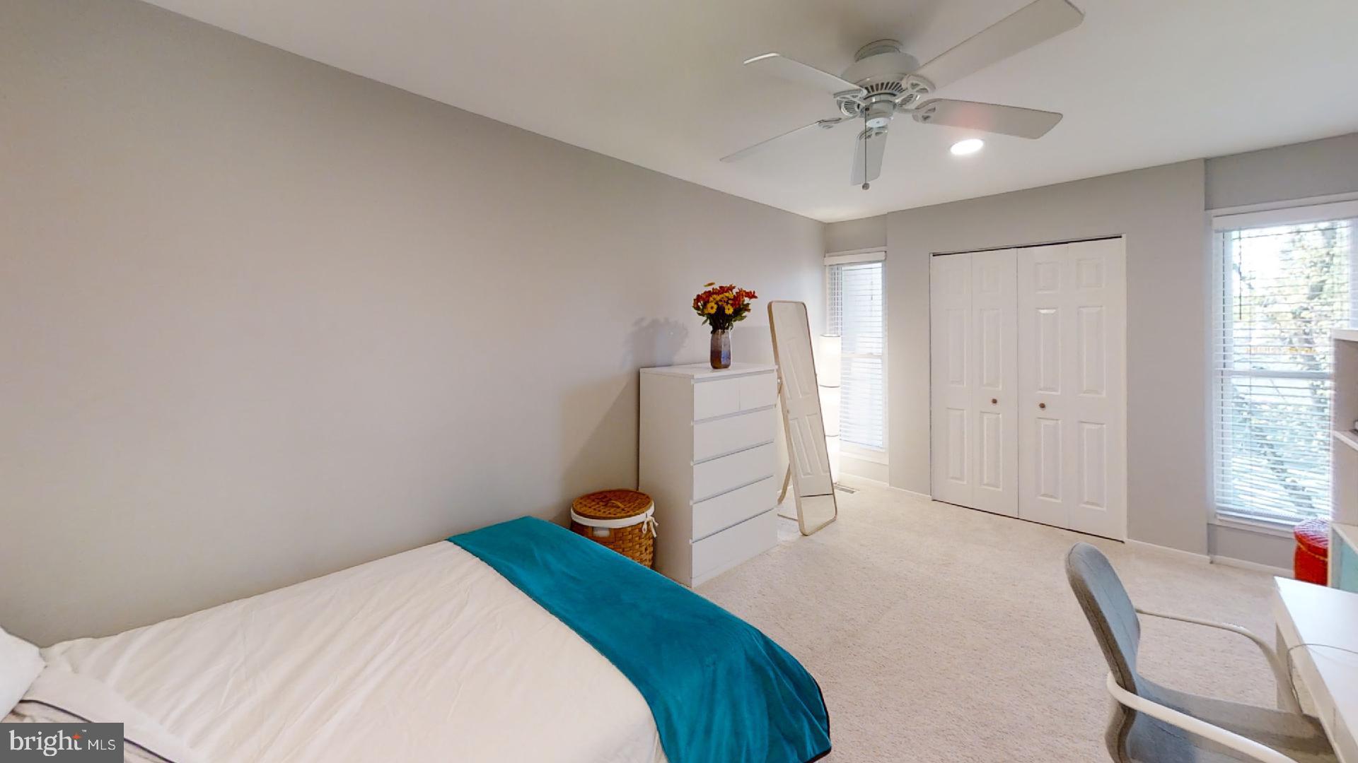 WAVERLY HILLS - Residential Lease