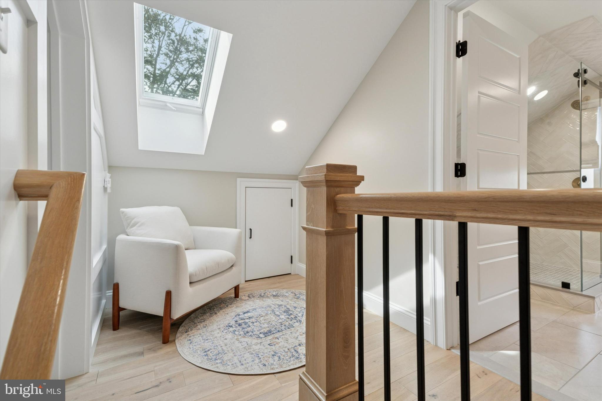 BLACK ROCK HILL - Residential