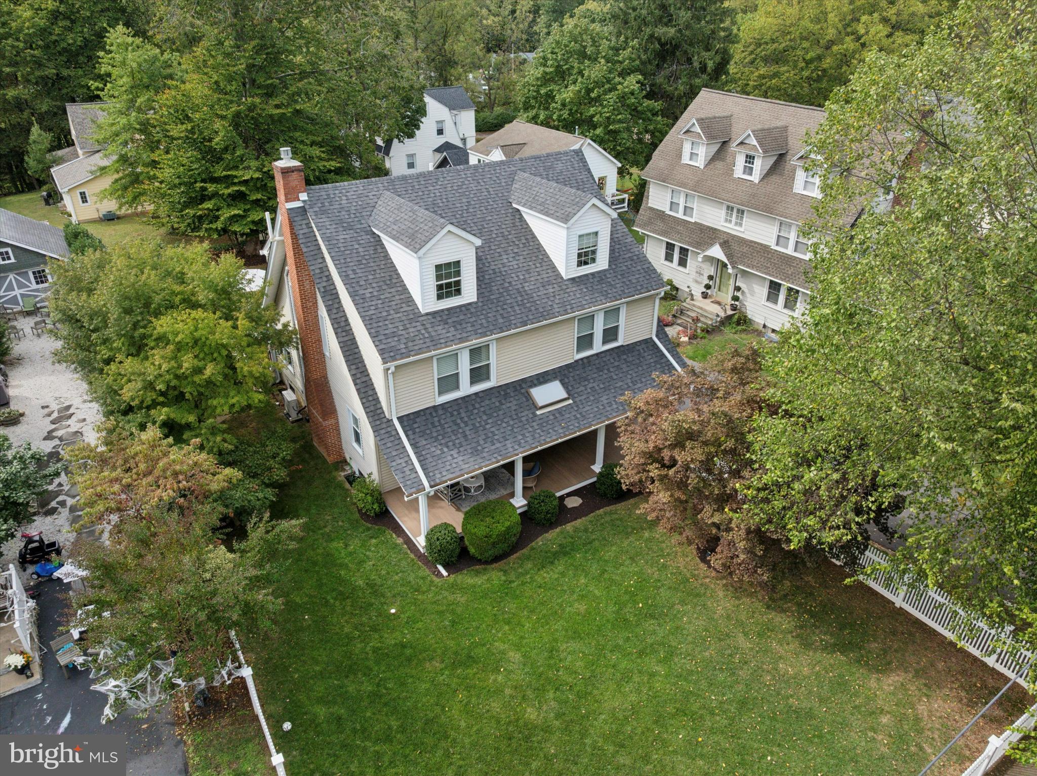 BLACK ROCK HILL - Residential