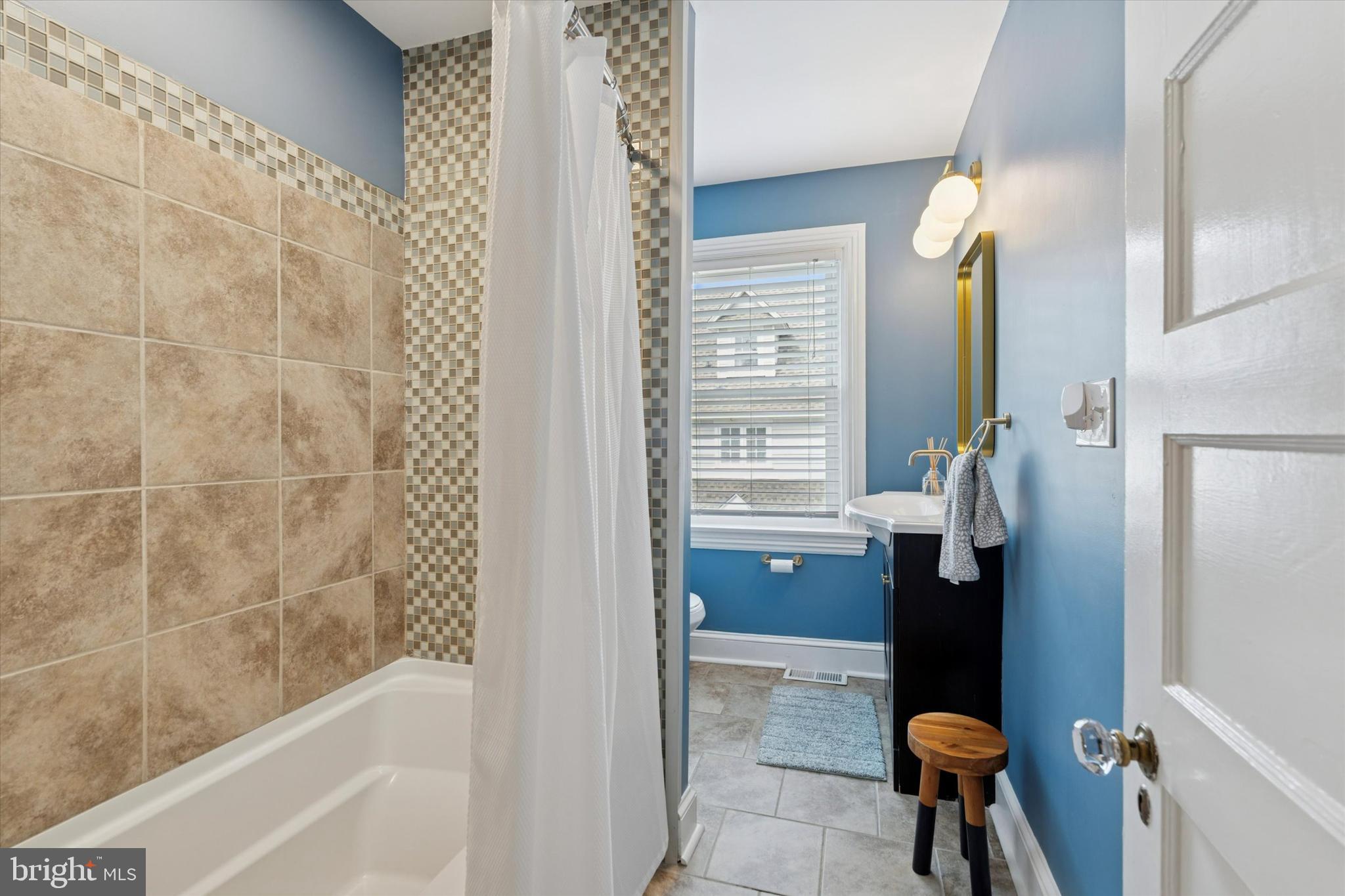 BLACK ROCK HILL - Residential