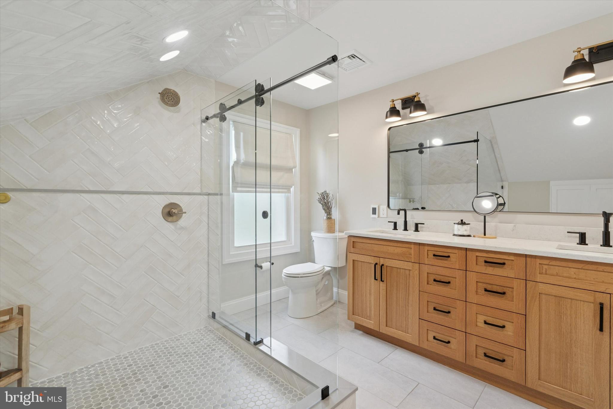 BLACK ROCK HILL - Residential