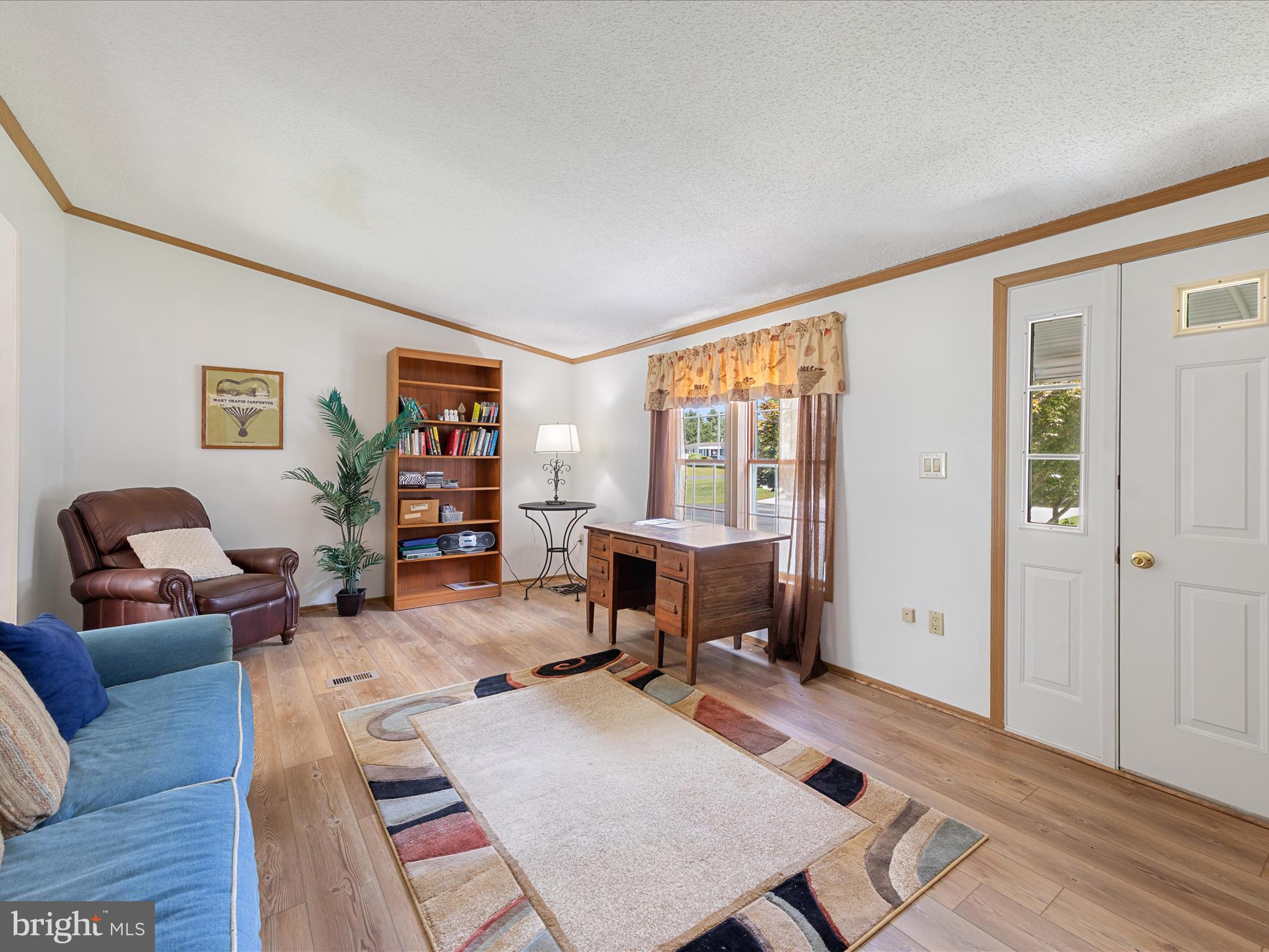12 ANDOVER LANE