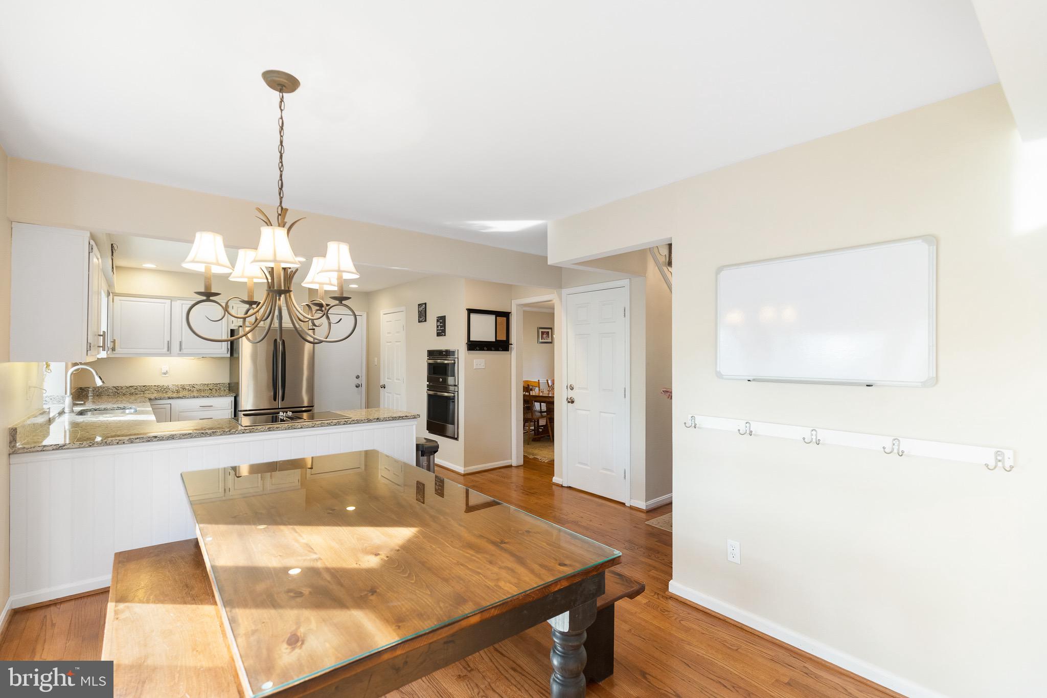 FRANKLIN GLEN - Residential