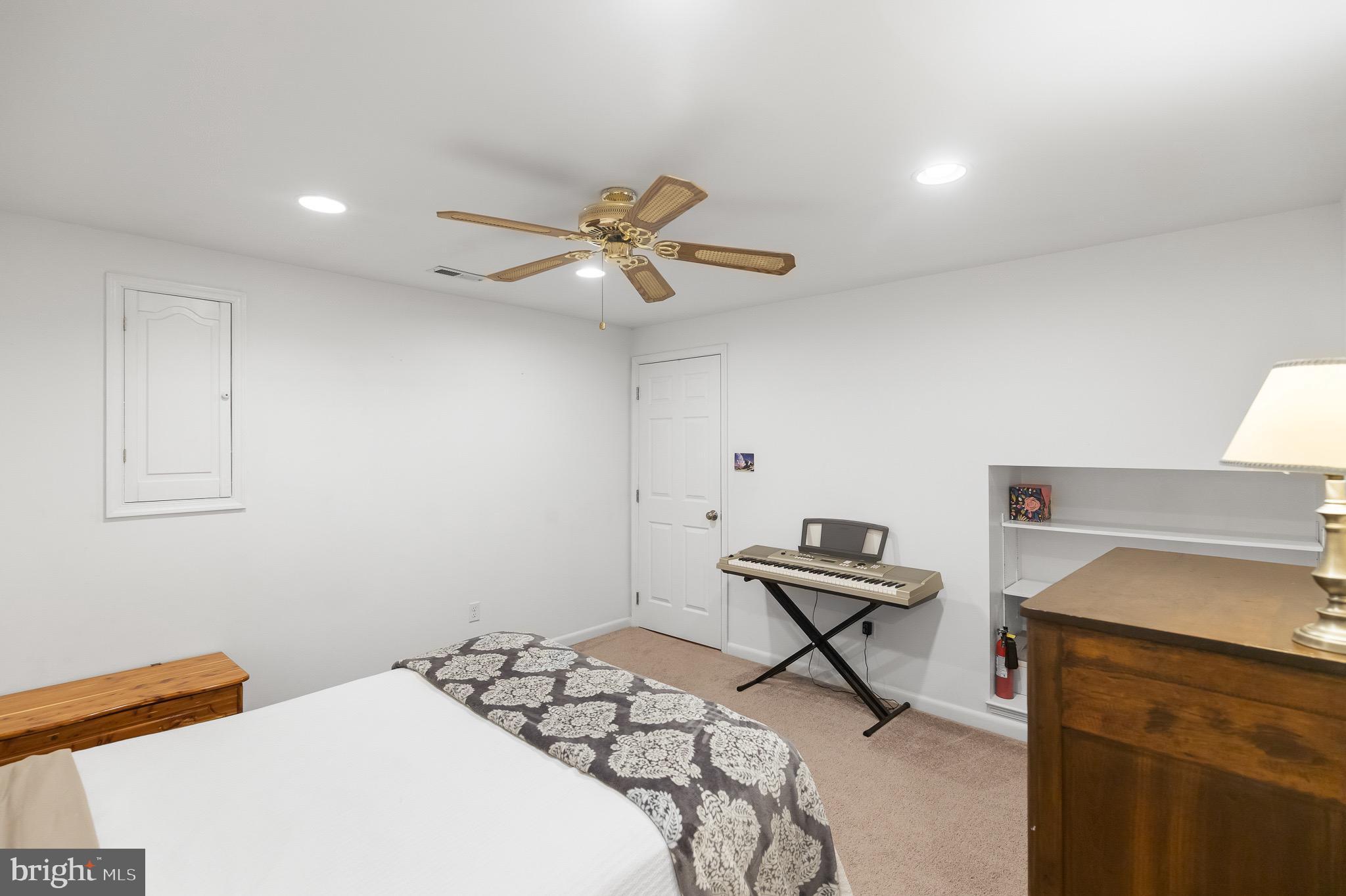 FRANKLIN GLEN - Residential