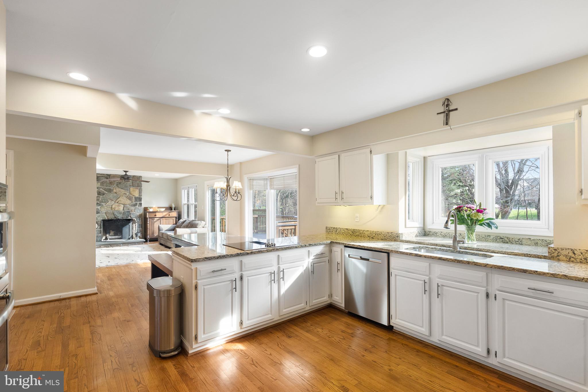 FRANKLIN GLEN - Residential