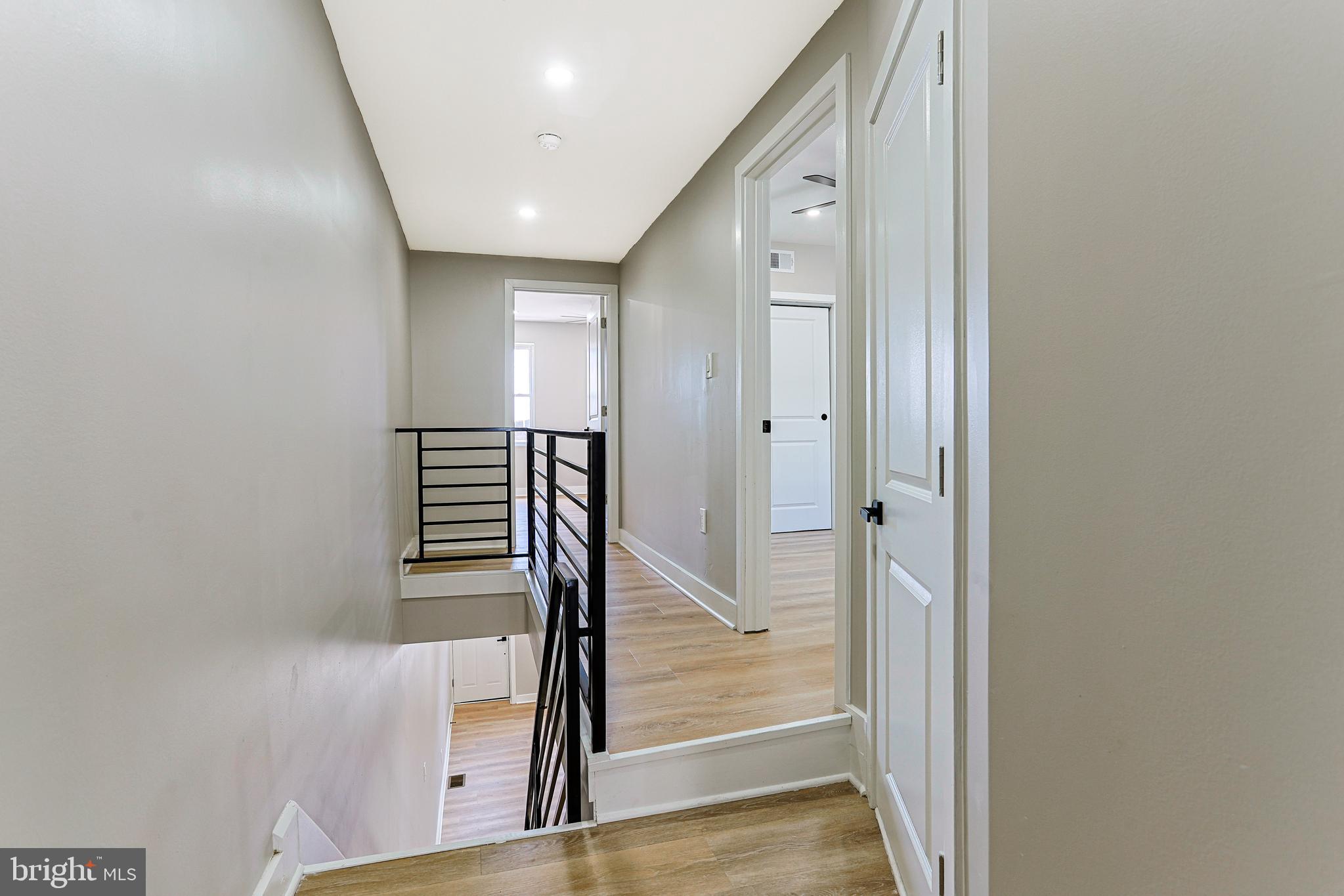 PORT RICHMOND - Residential