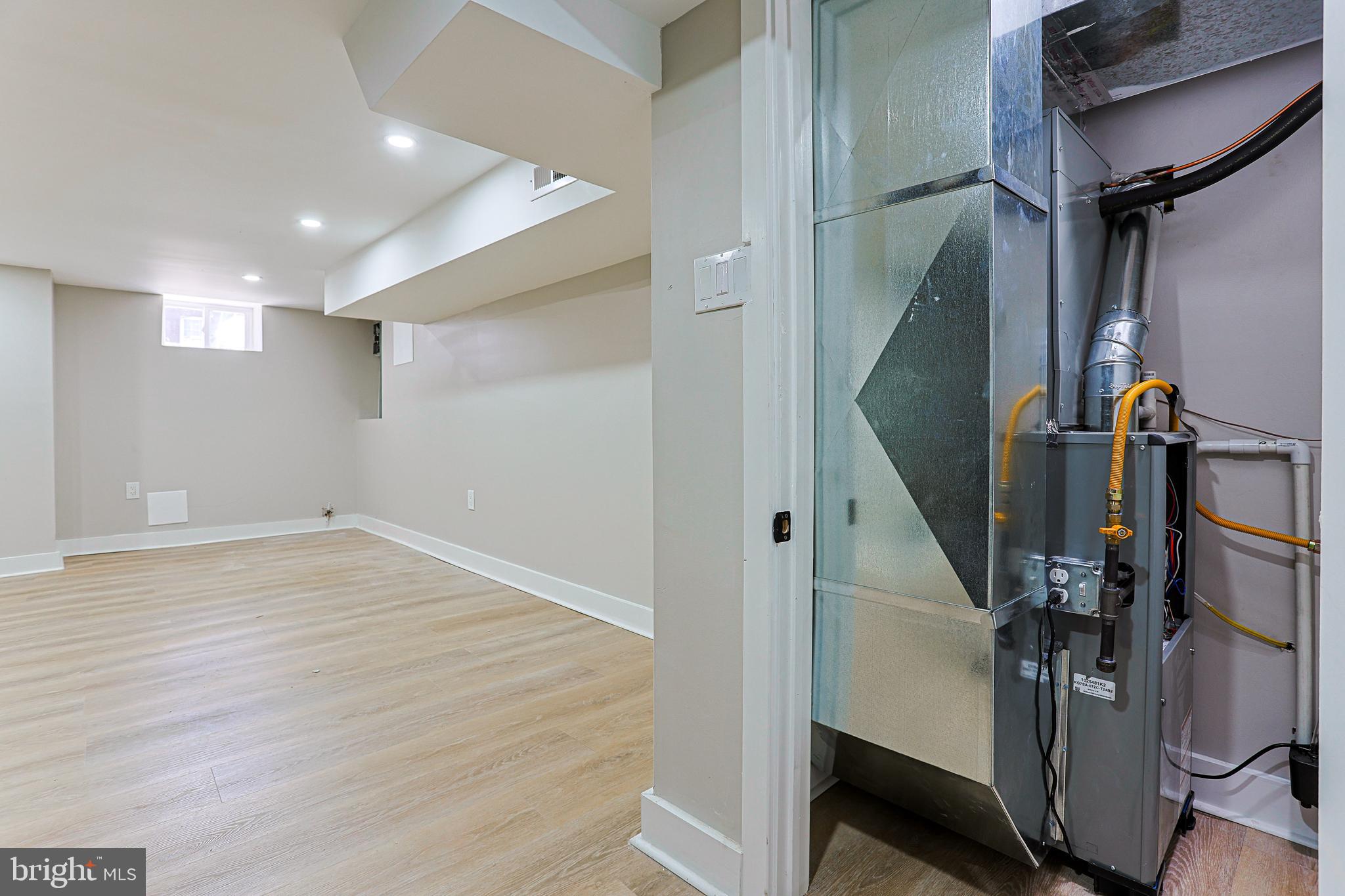 PORT RICHMOND - Residential