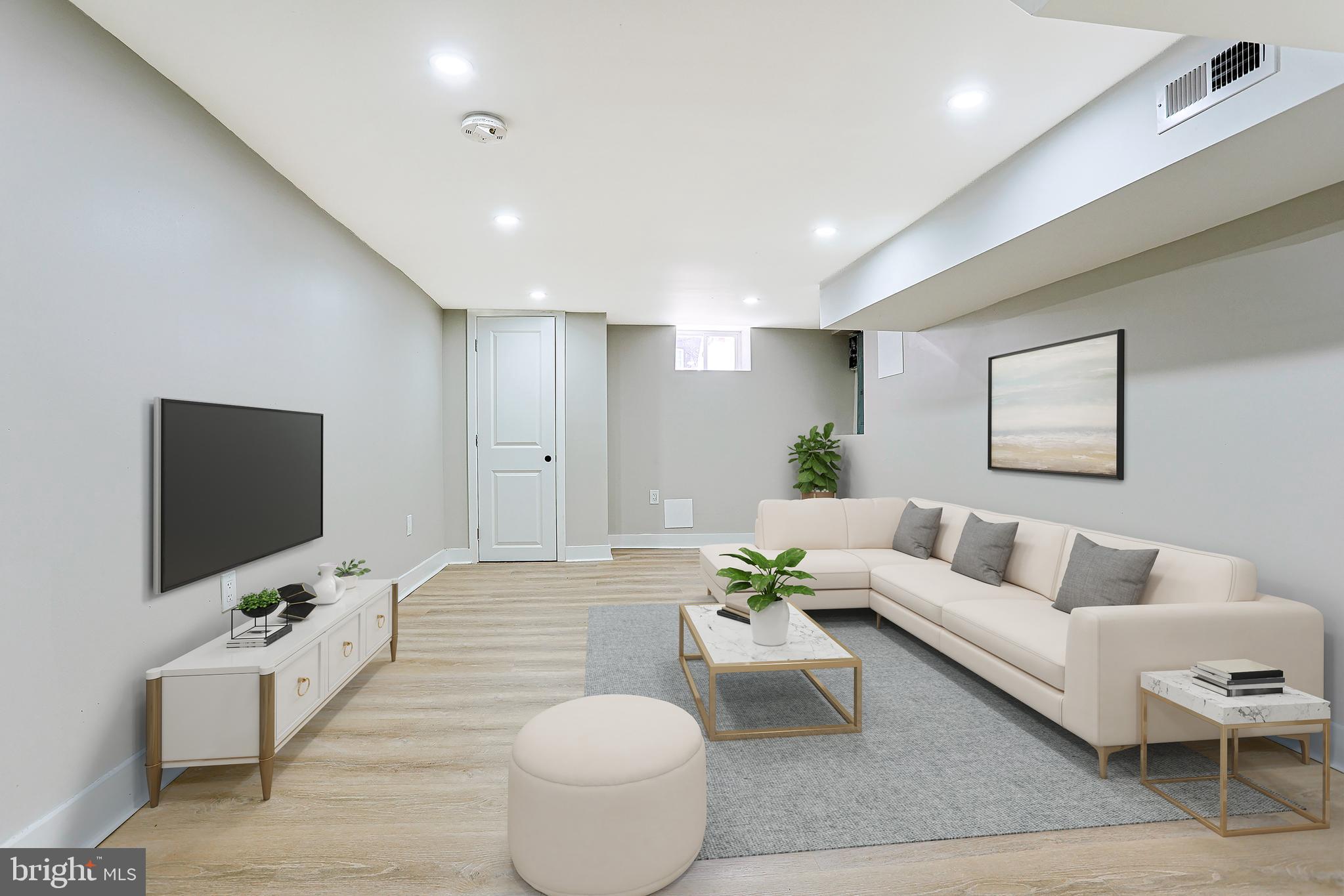 PORT RICHMOND - Residential