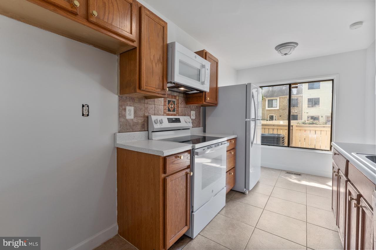 ESSEX PLACE - Residential