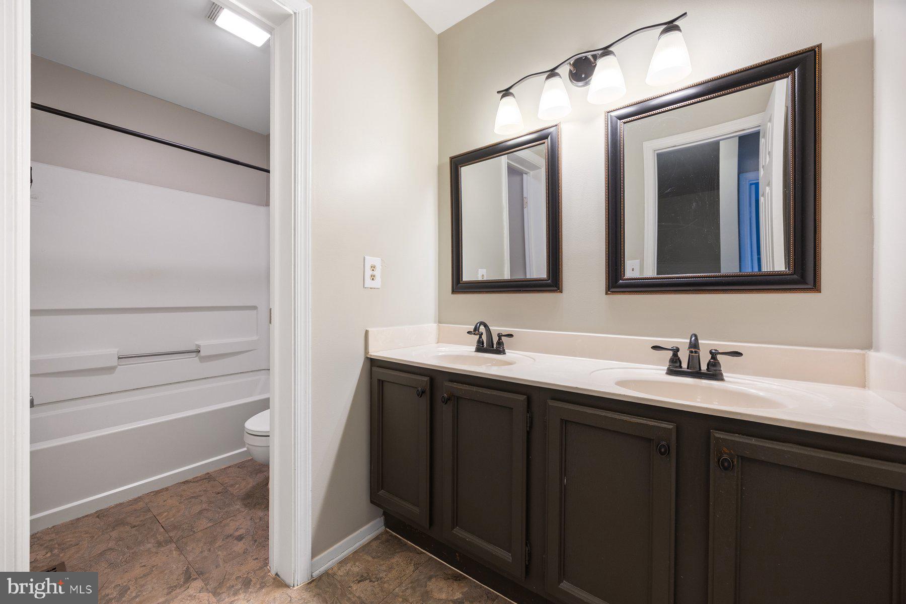 CARROLL MEADOWS - Residential