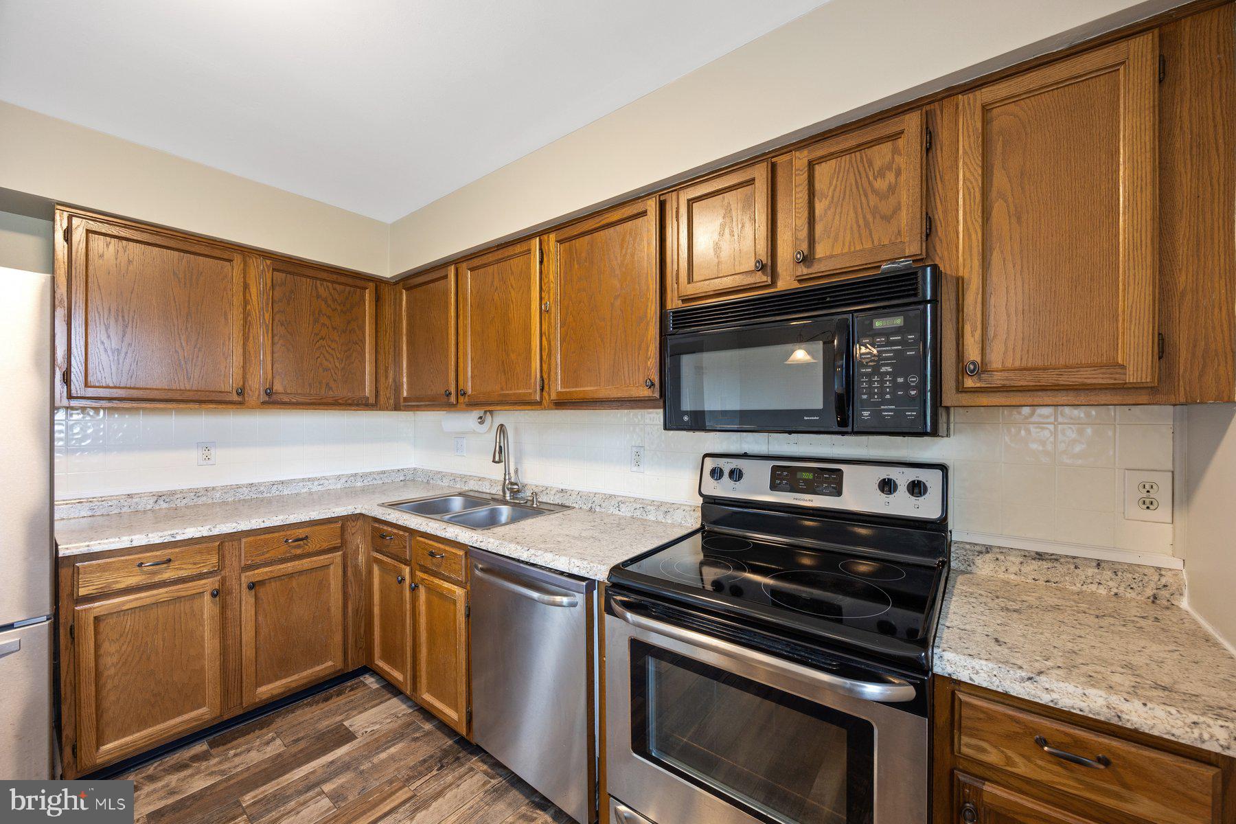 CARROLL MEADOWS - Residential