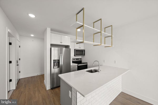 15 GIRARD ST APT 203, WILMINGTON, DE 19801 - Image fb7358c1ea91d8954e2e2d5c8194a79a/3567142650