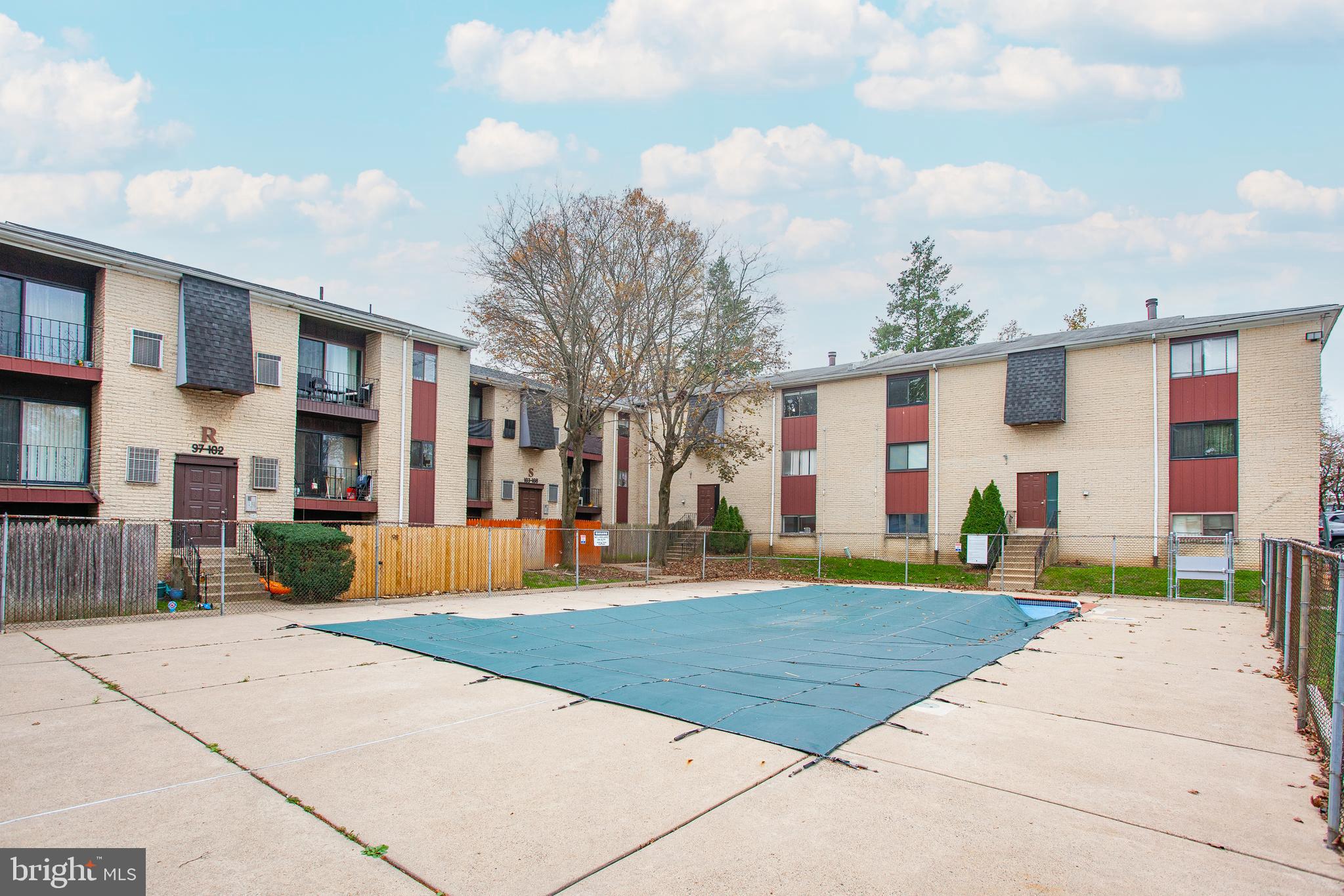 HOLMESBURG - Residential