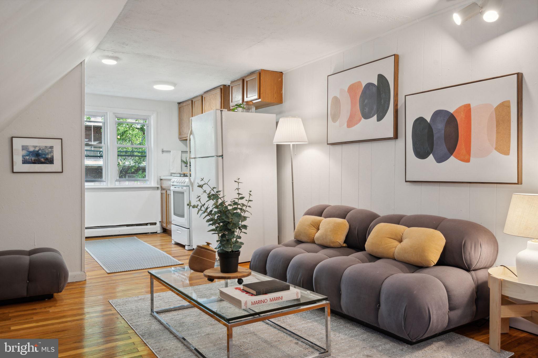 WASHINGTON SQ - Residential