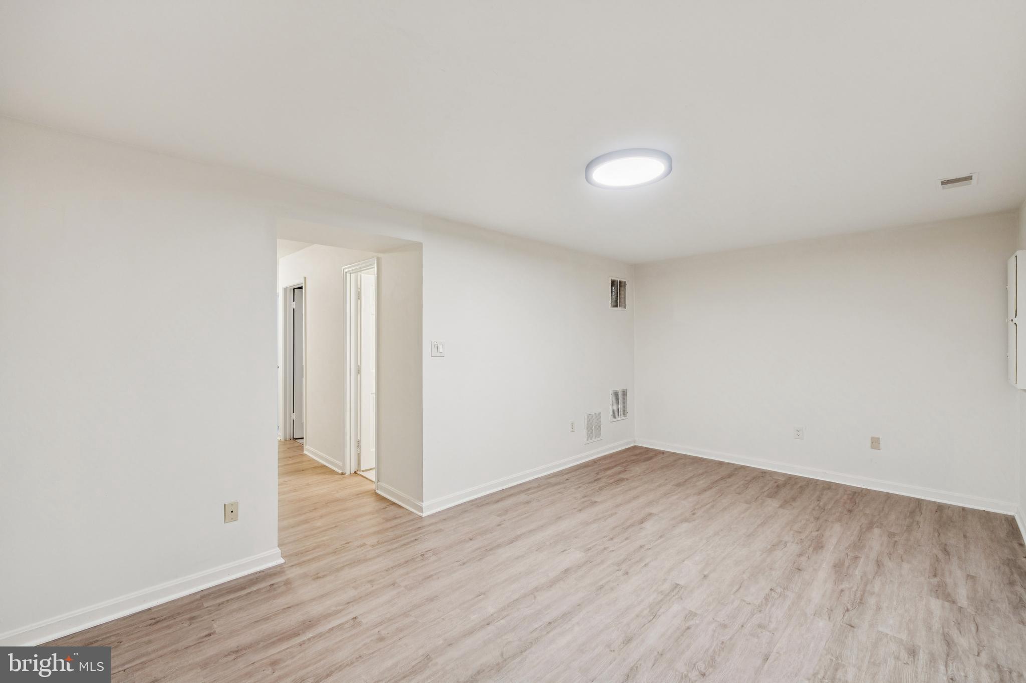 TIMBERLAWN - Residential