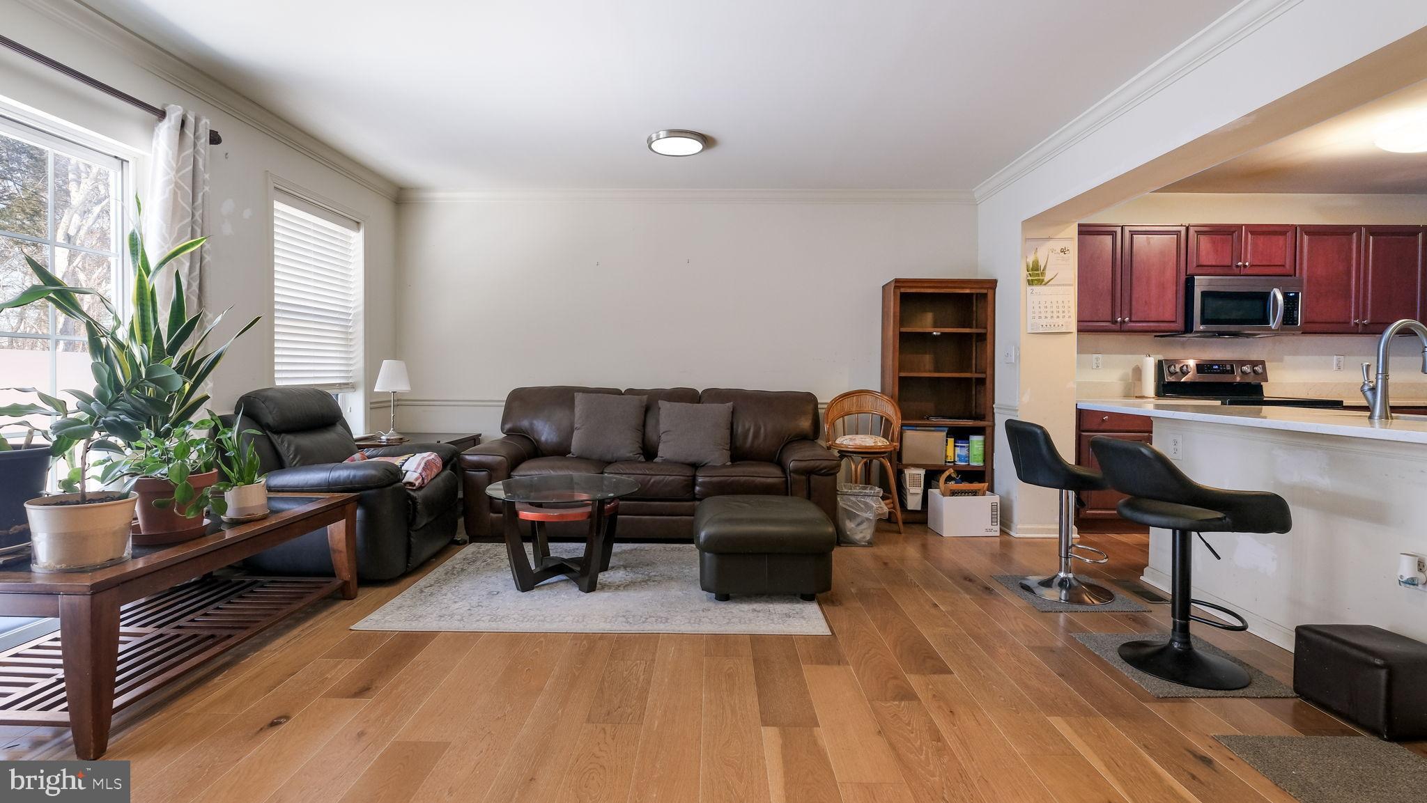 VERNON COURT - Residential