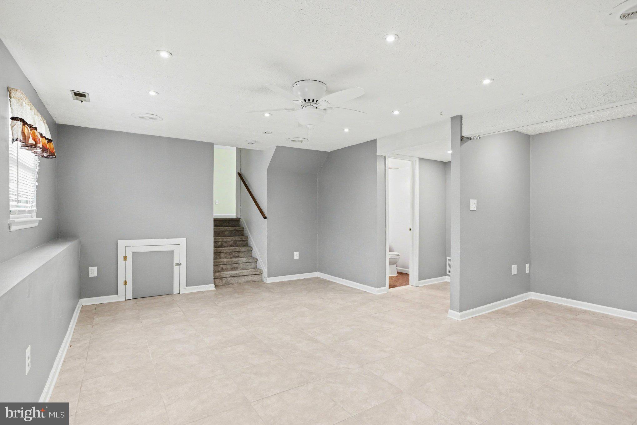 HILLSDALE - Residential