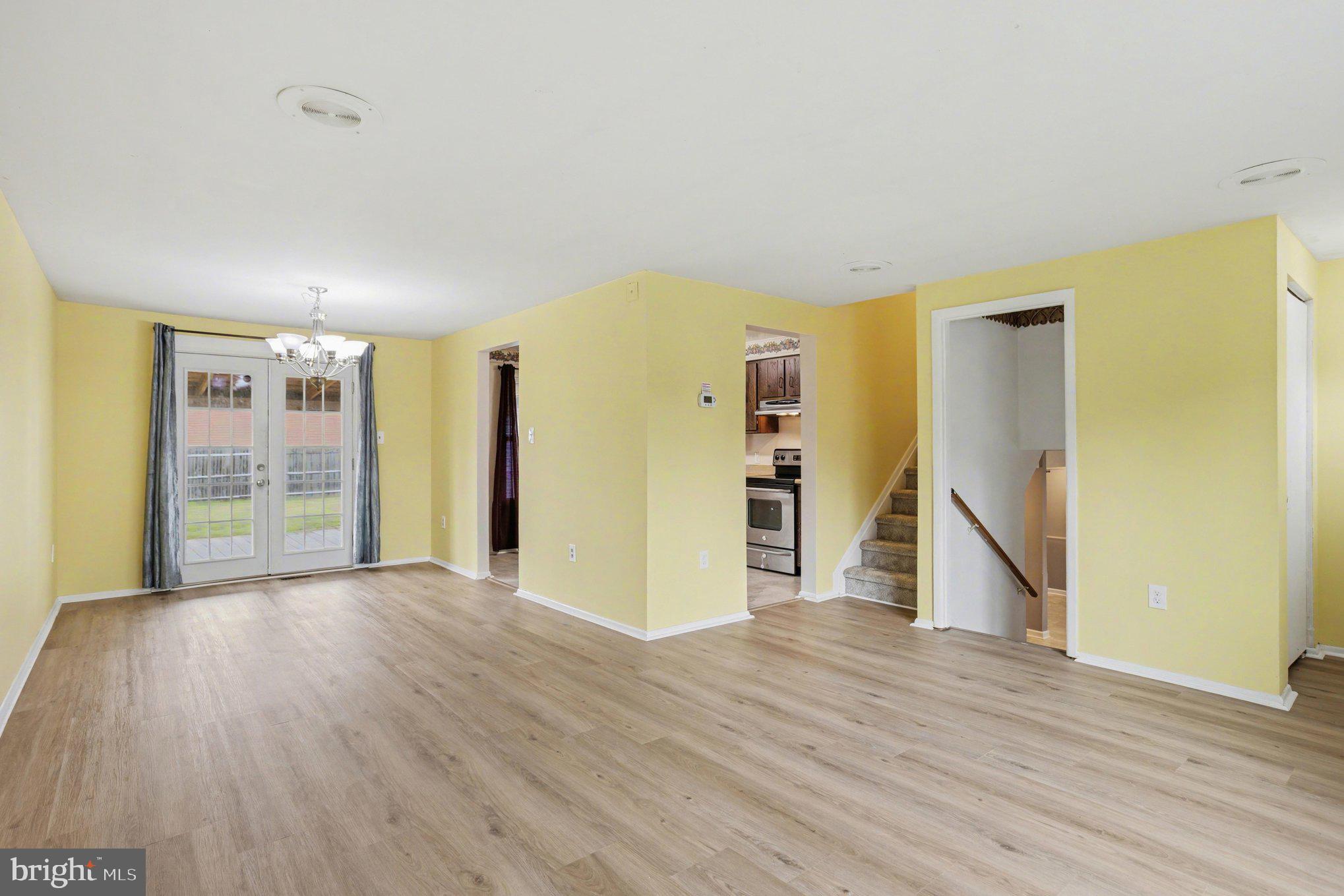 HILLSDALE - Residential