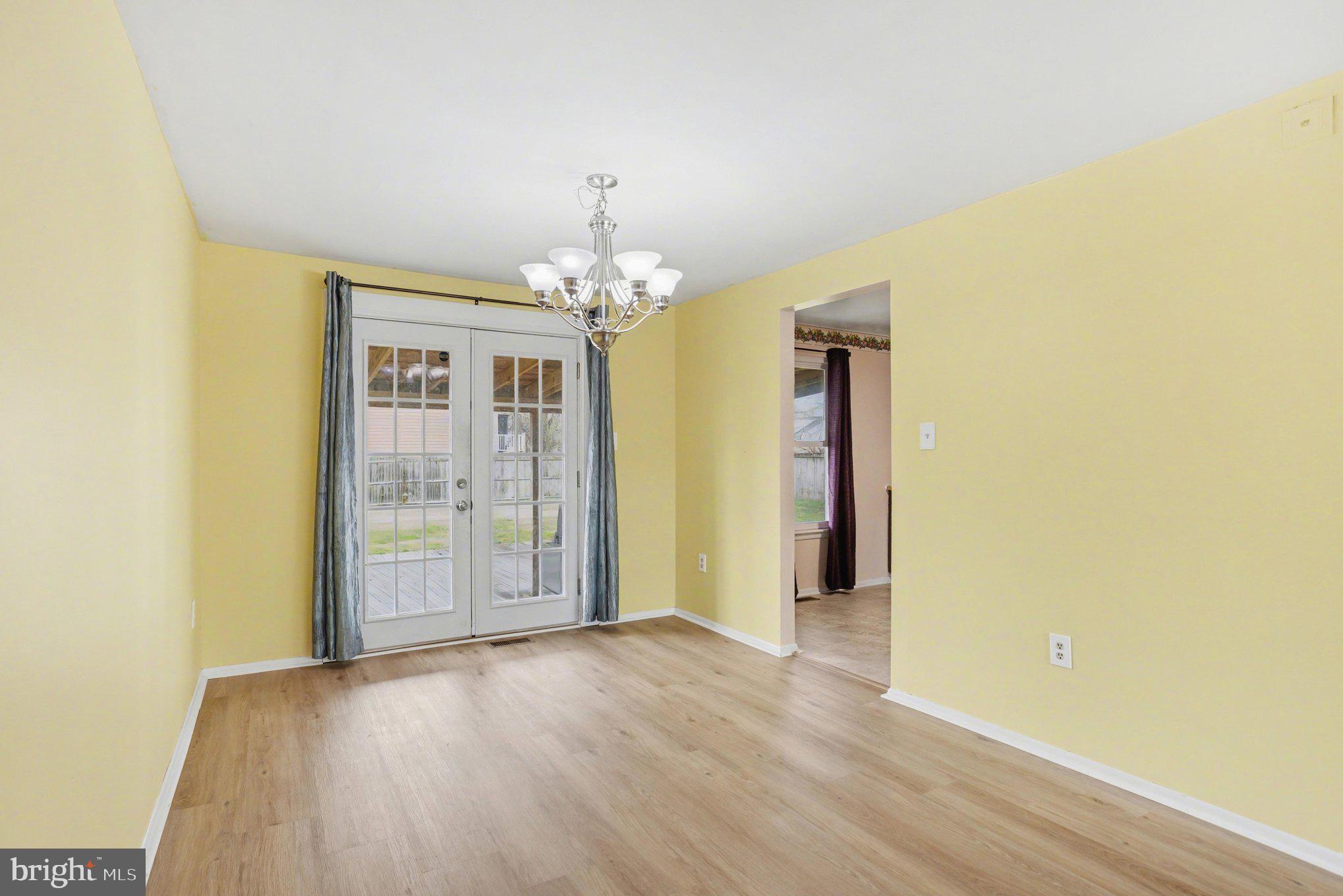 HILLSDALE - Residential