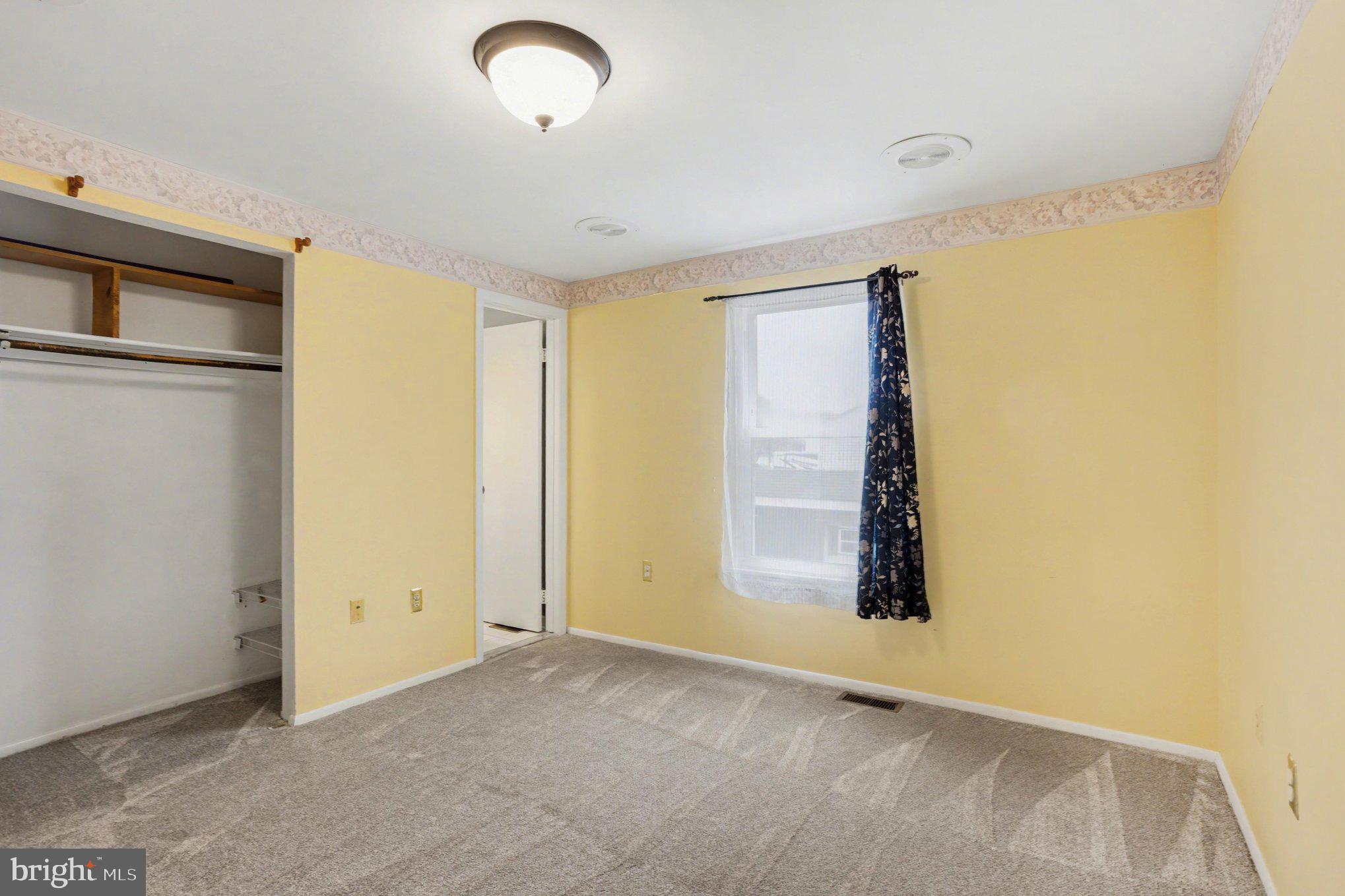 HILLSDALE - Residential