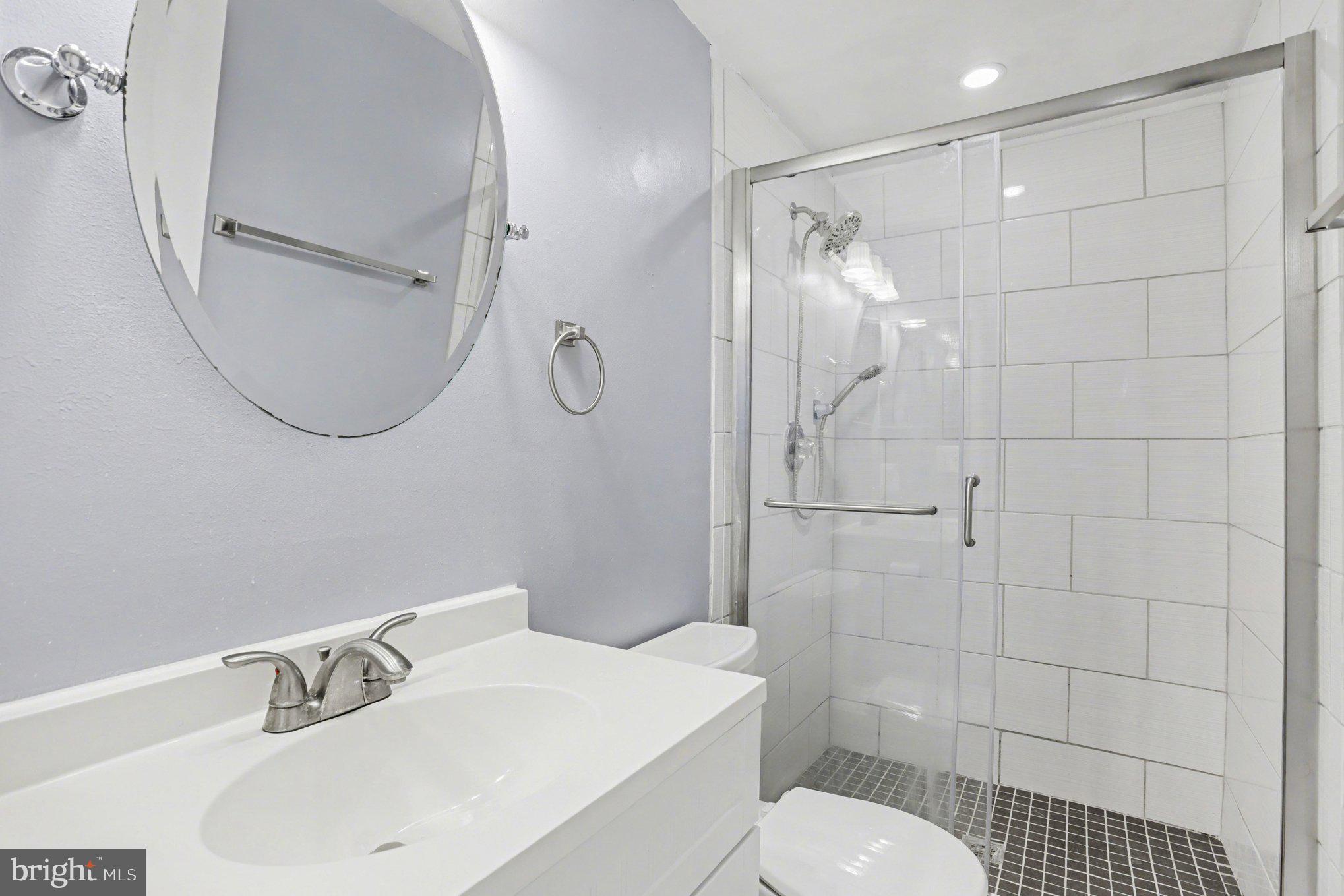 HILLSDALE - Residential