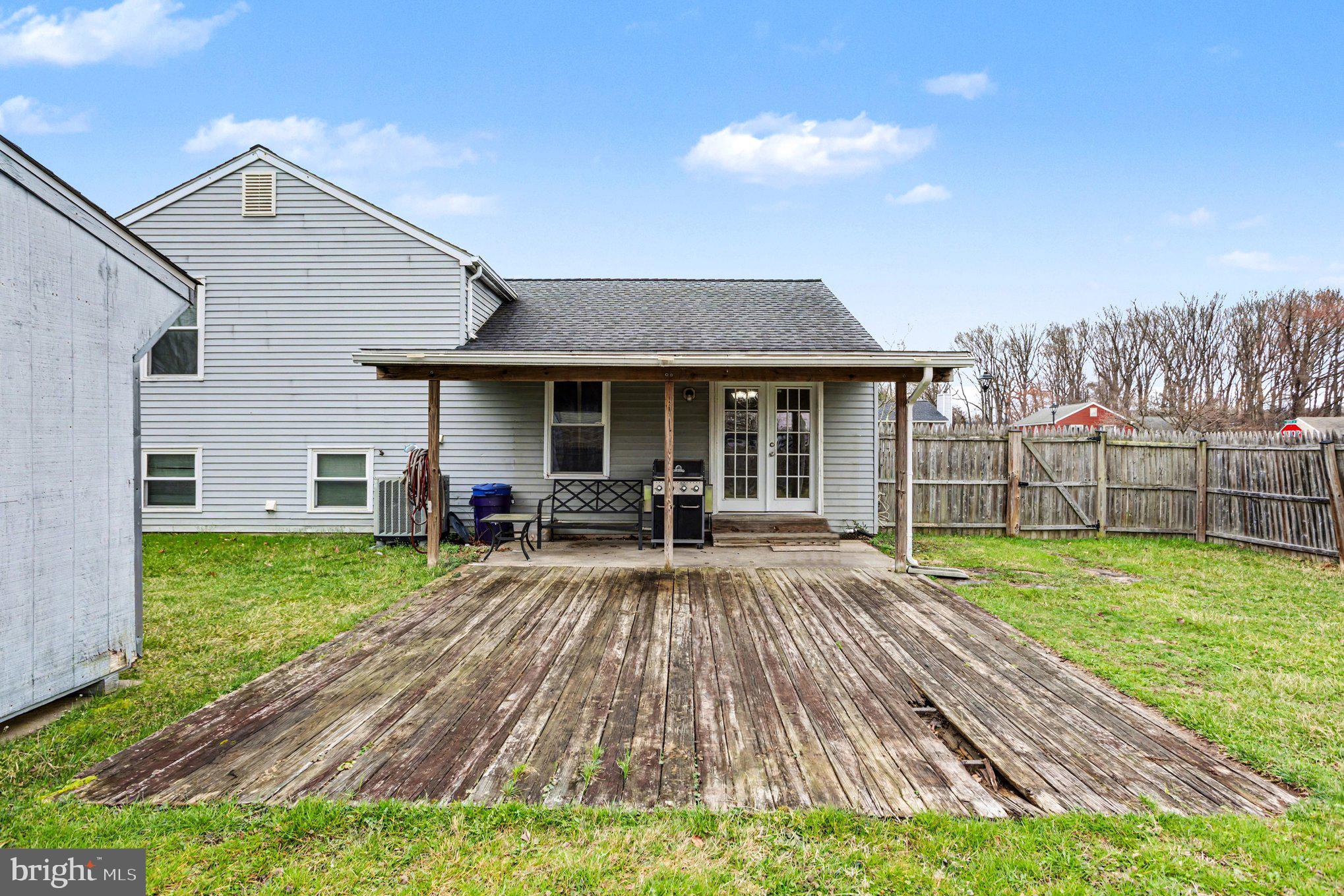 HILLSDALE - Residential