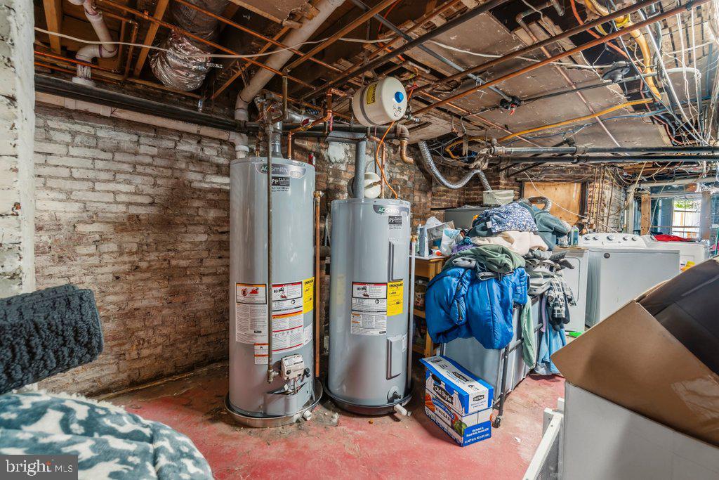 BOLTON HILL HISTORIC DISTRICT - Residential Income