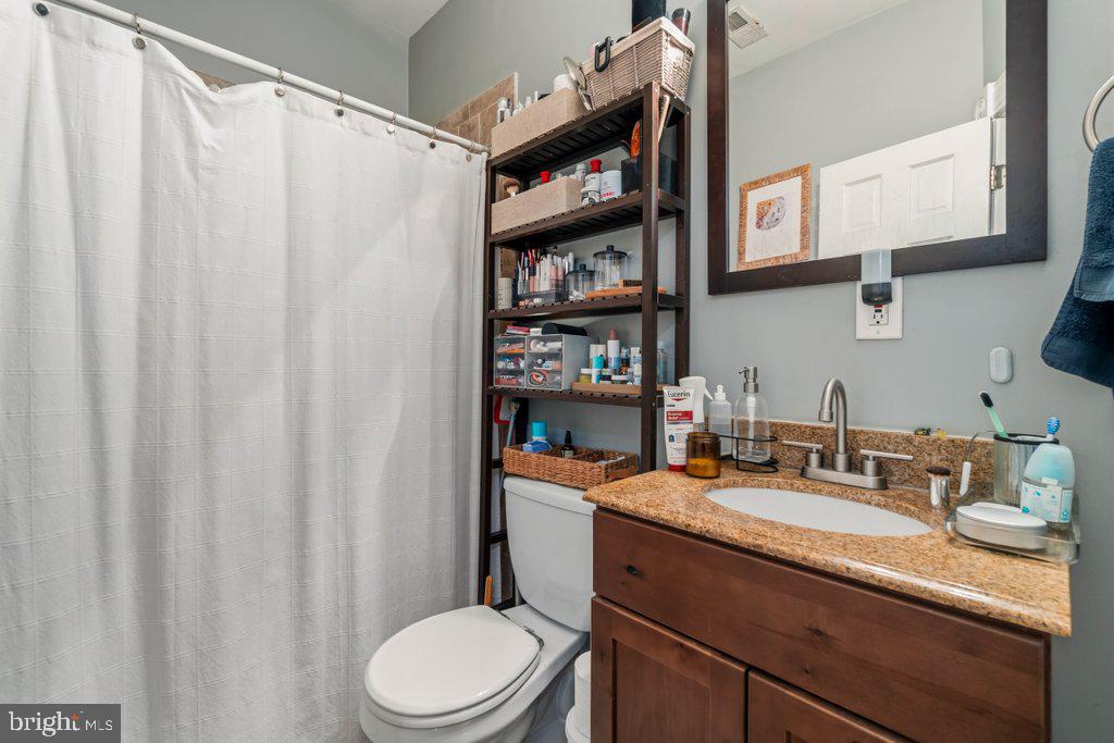 BOLTON HILL HISTORIC DISTRICT - Residential Income