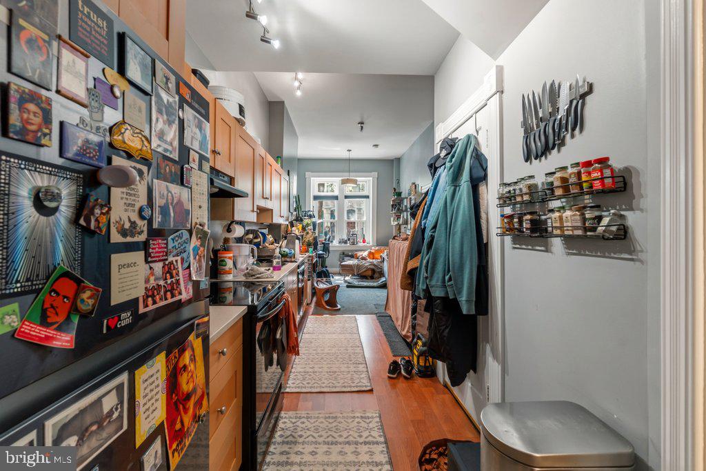 BOLTON HILL HISTORIC DISTRICT - Residential Income