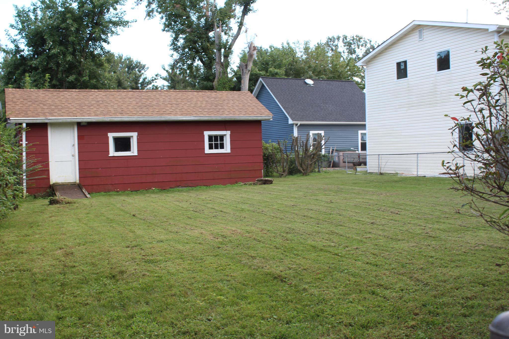 THE POINT - Residential Lease