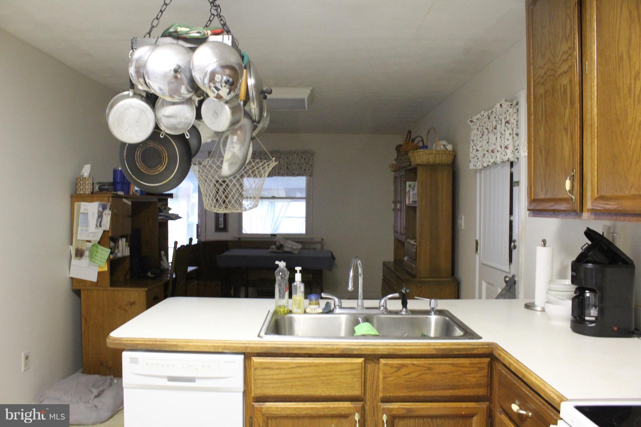 THE POINT - Residential Lease