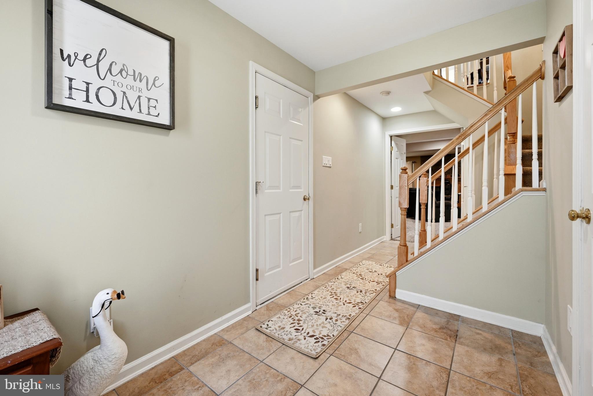 733 WATERWAY COURT