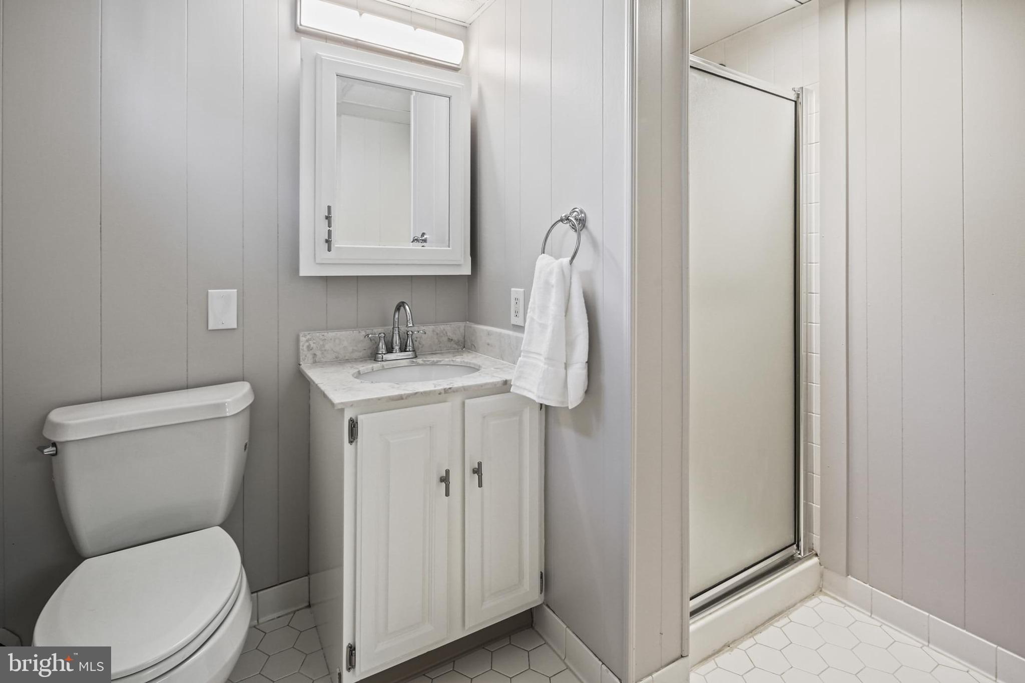 HARWOOD MANOR - Residential