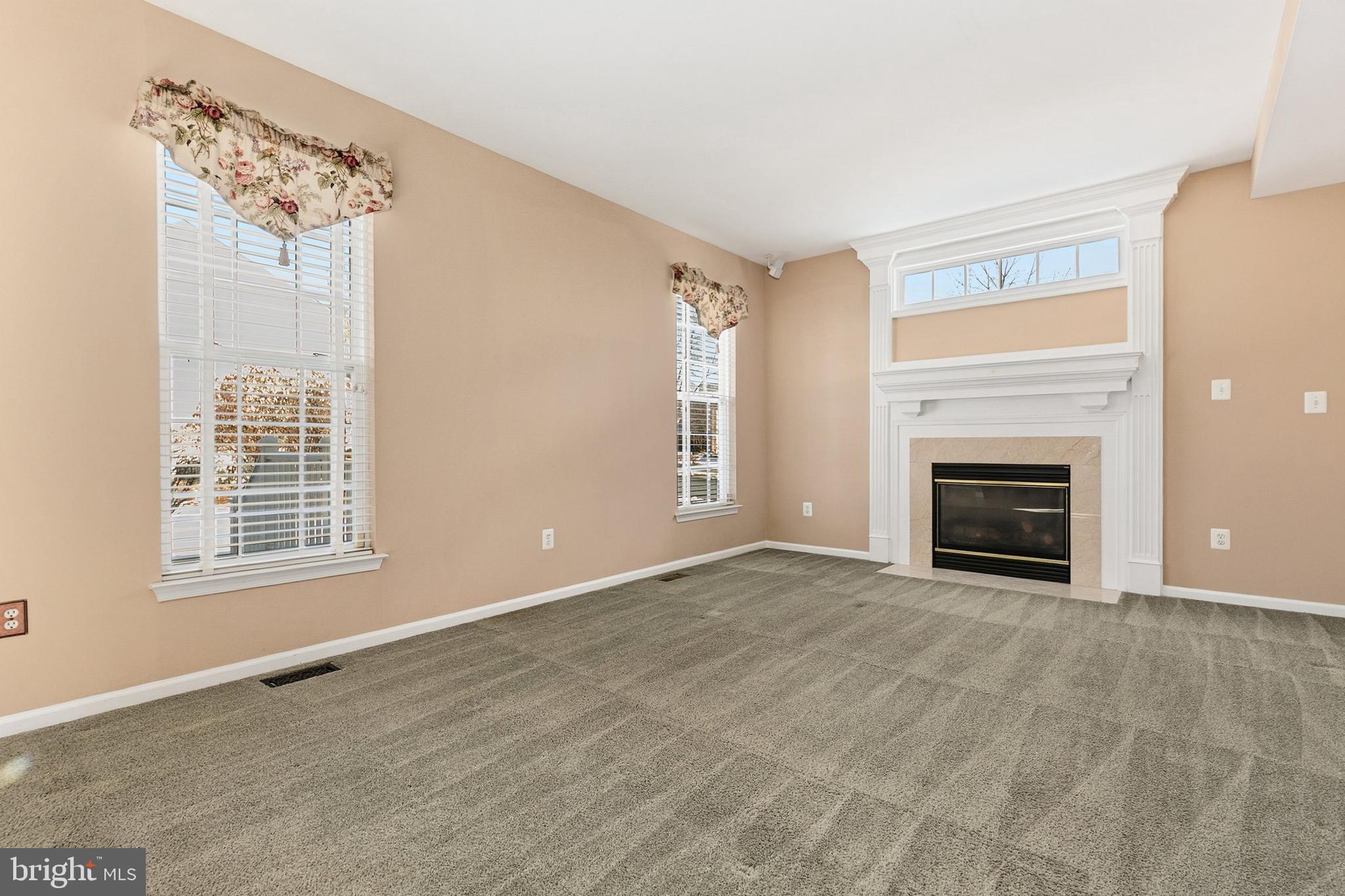 STONE MANOR - Residential