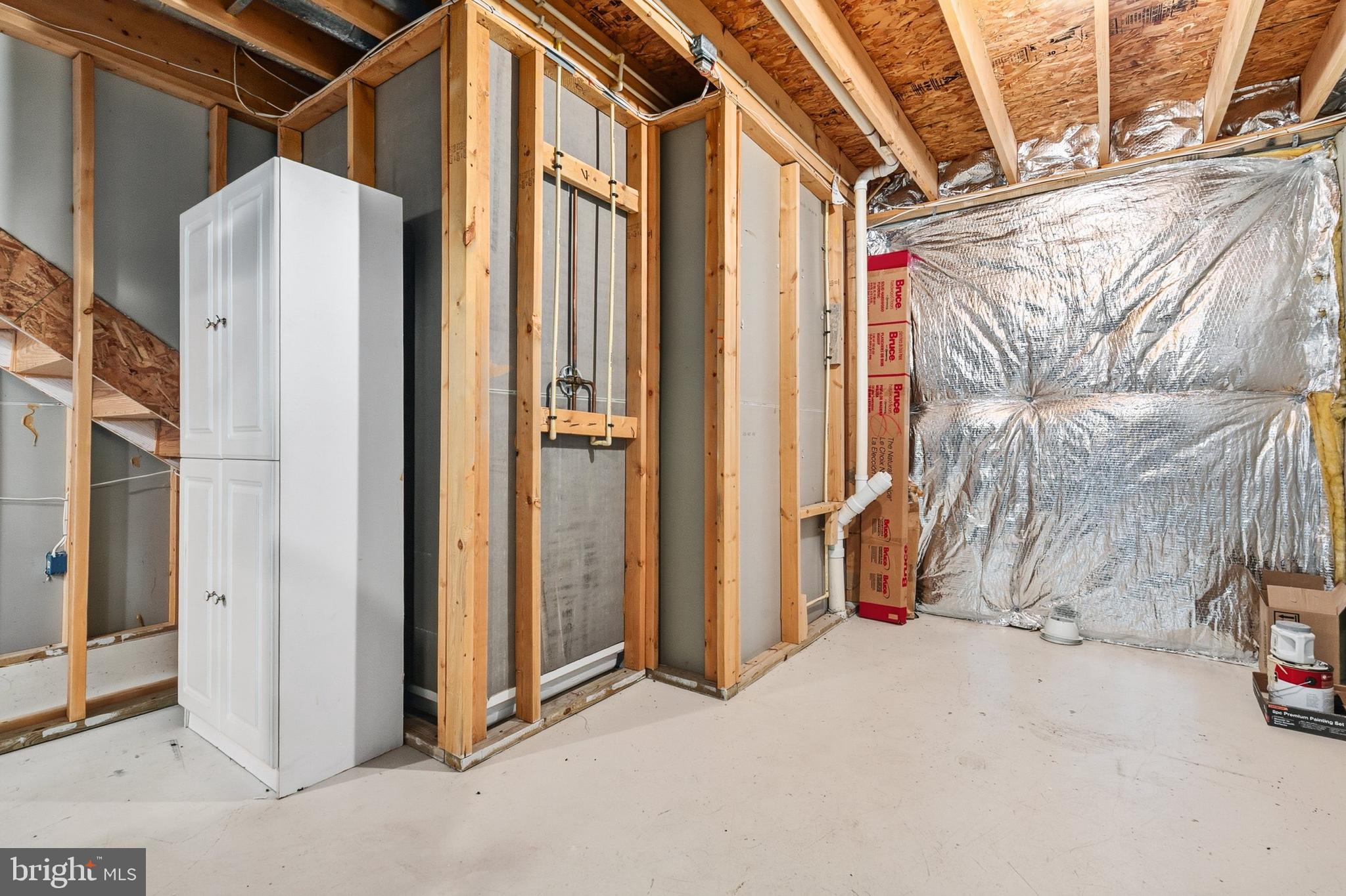 STONE MANOR - Residential