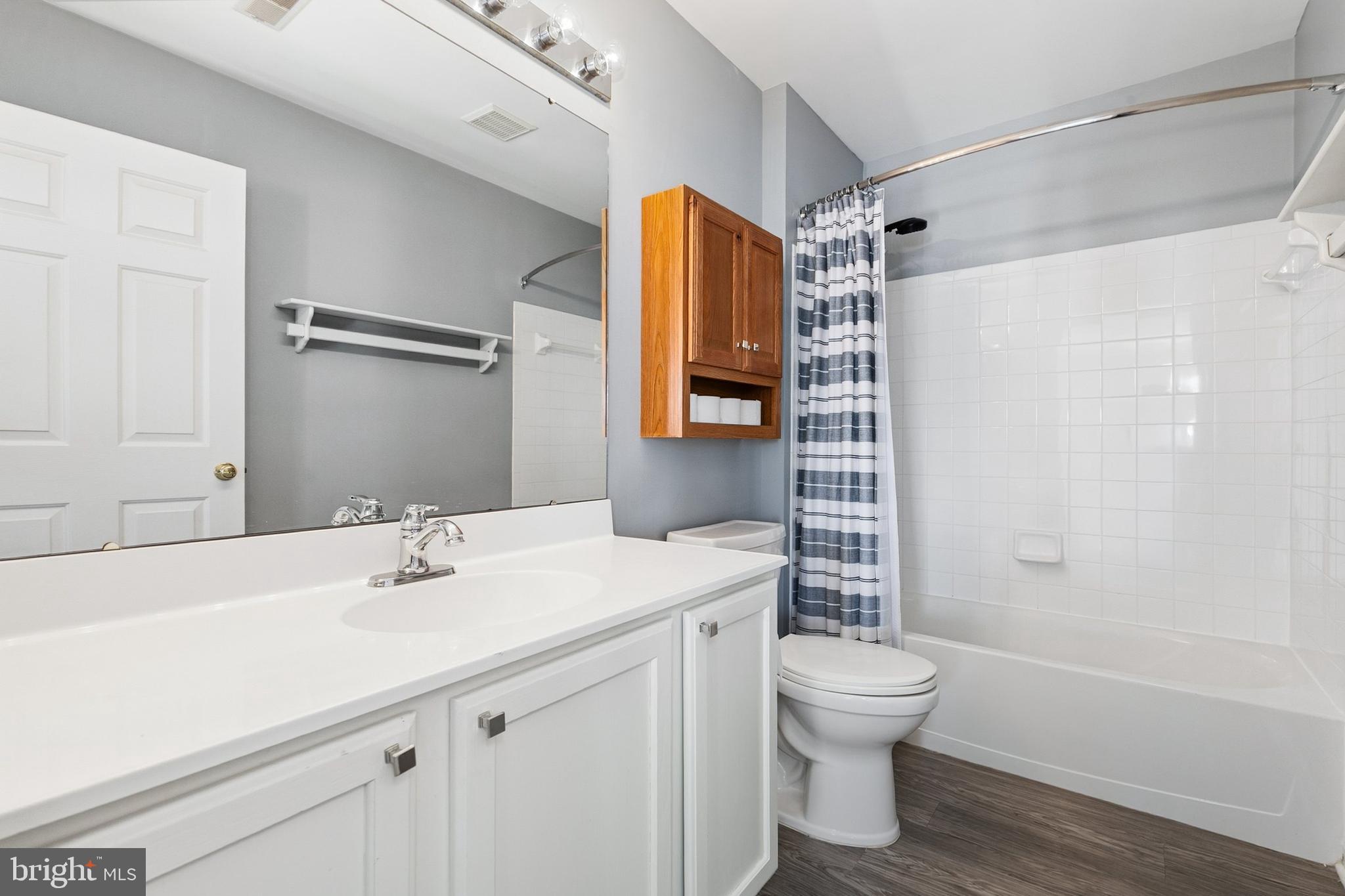 STONE MANOR - Residential