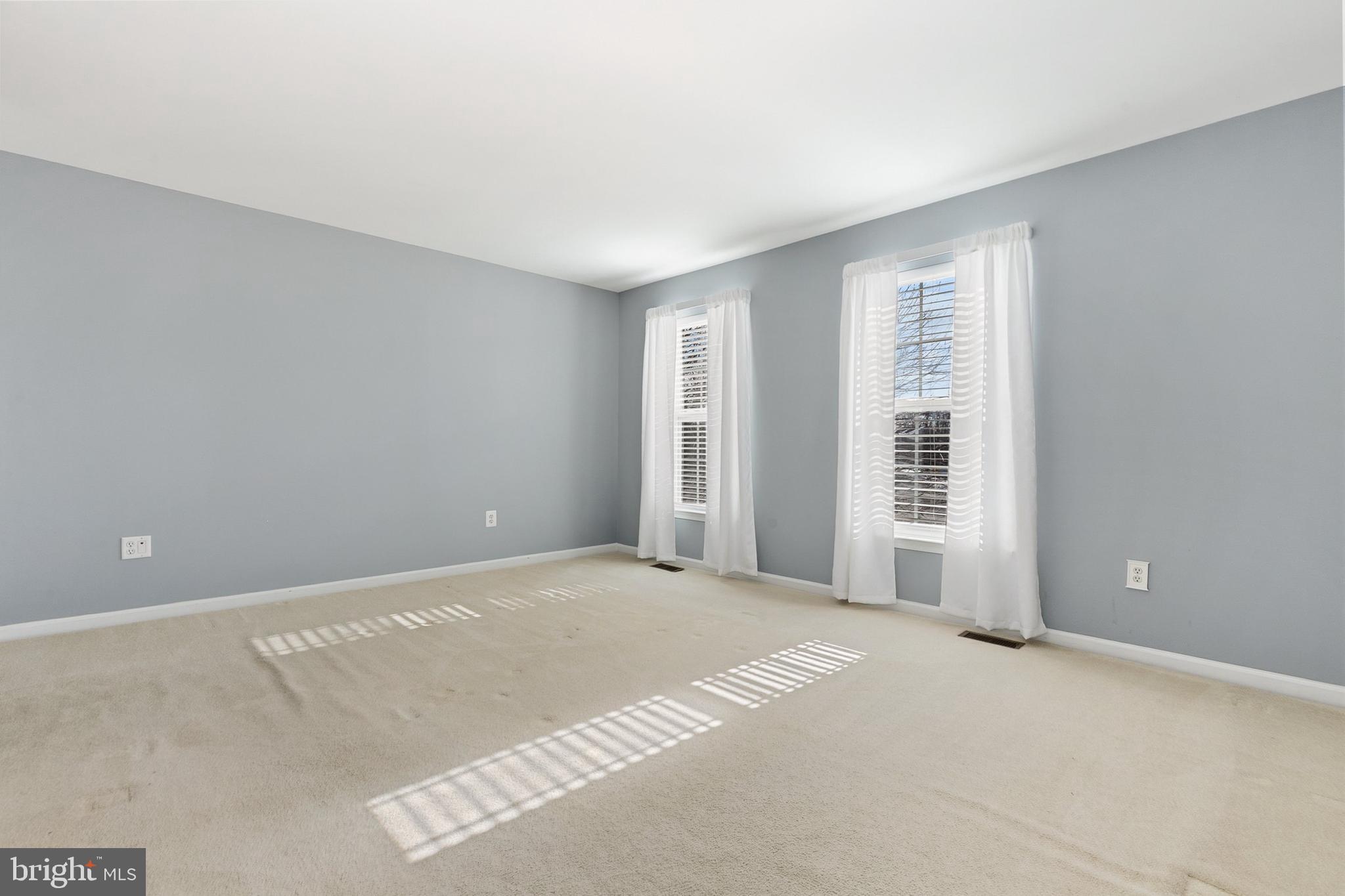 STONE MANOR - Residential