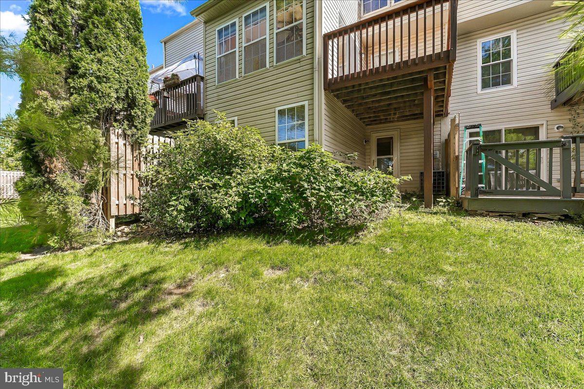 110 GREEN HILL ROAD 5