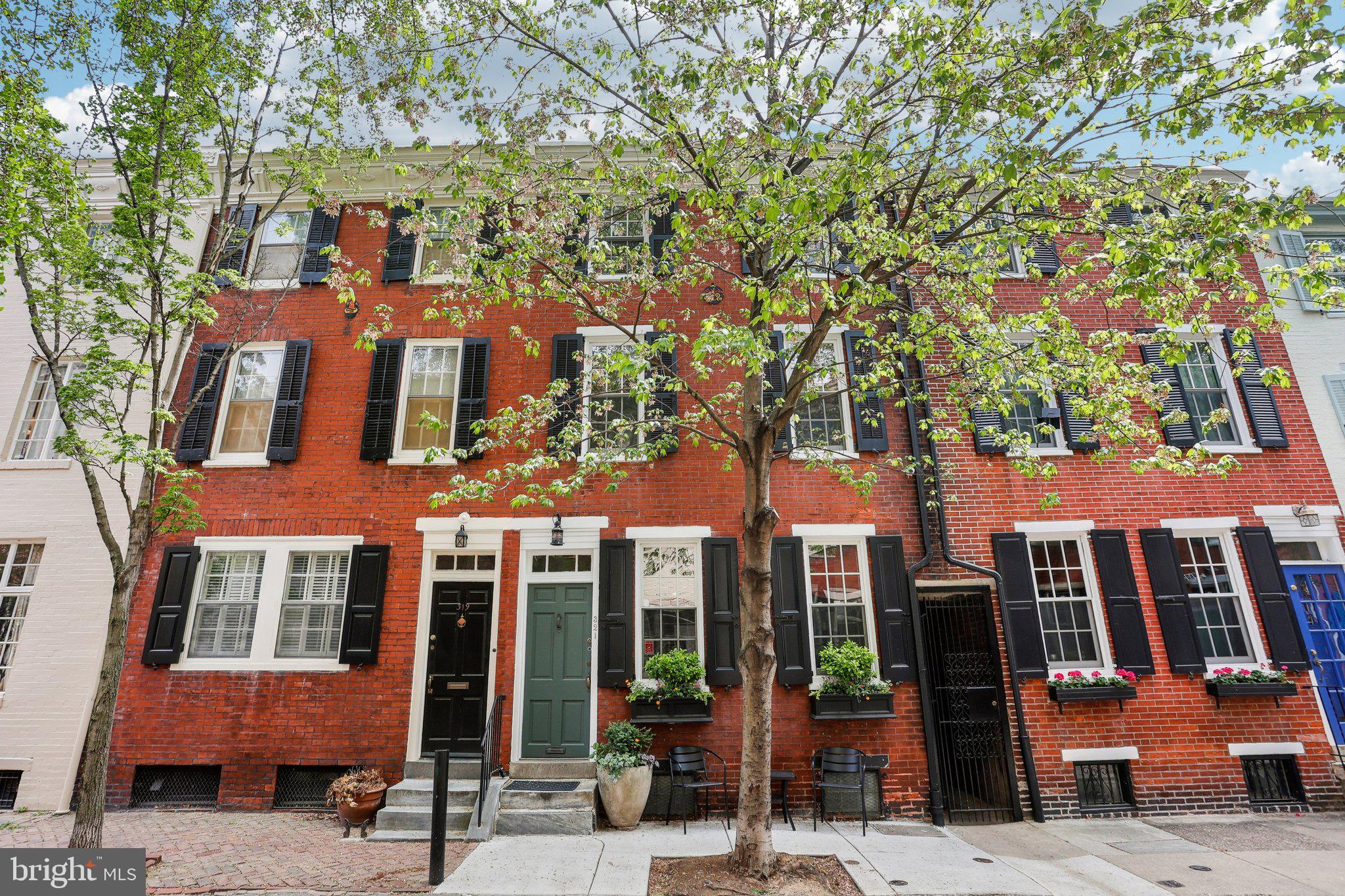 Delightful home on one of Rittenhouse Square’s most perfect blocks.
This 3 bedroom plus open family room, 2 bath townhome offers high ceilings, original moldings, beautiful hardwood floors, a wood burning fireplace, a generous walk-out deck and a smaller rear patio. (Could convert family room to 4th bedroom).
On the 1st floor, the spacious living room with fireplace and built-ins opens to the dining room, and the galley style kitchen (just waiting to be opened into your ideal chef’s kitchen). A small rear patio for grill and outdoor storage. At the top of the stairs, the 2nd floor opens into a wonderful family room with built-ins and a side area that leads to the rear walk-out deck. Spacious bedroom and a sleek, renovated full bath. The 3rd floor offers 2 generous bedrooms and a modern full bath. Excellent storage throughout, including the large, clean, and dry basement.
This is a lovely home in Philly’s best location. The neighborly 300 block of South Smedley is a desirable, quiet, tree-lined street that is just one block long—two blocks from Rittenhouse Square and the best that Philly has to offer. This location has a 100 WalkScore!!