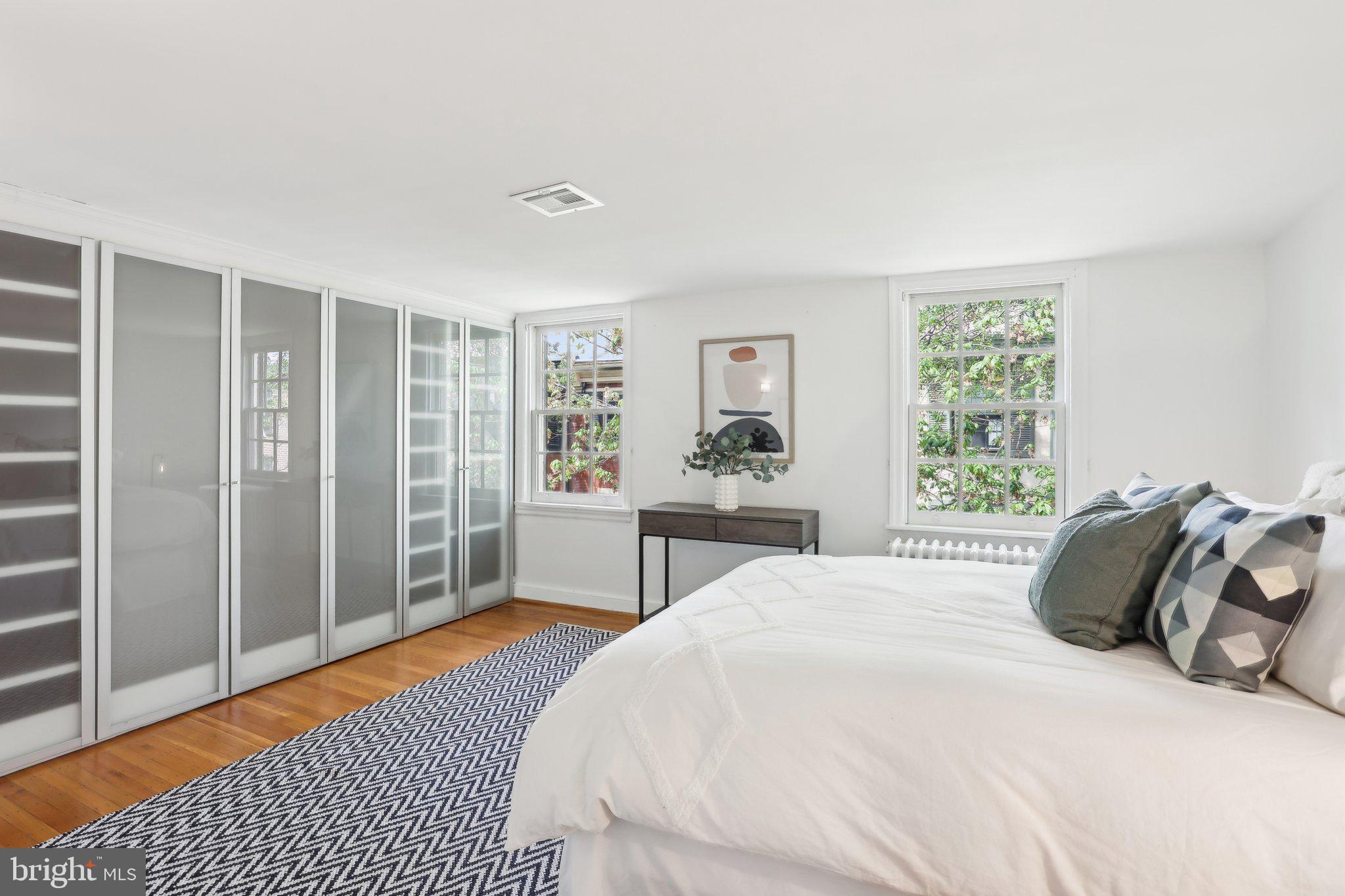 RITTENHOUSE SQUARE - Residential