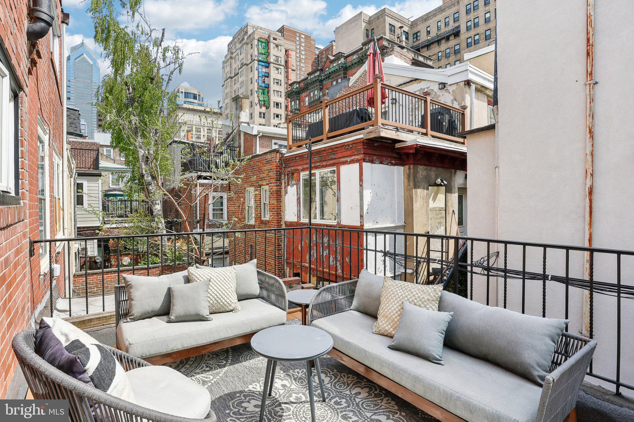 RITTENHOUSE SQUARE - Residential