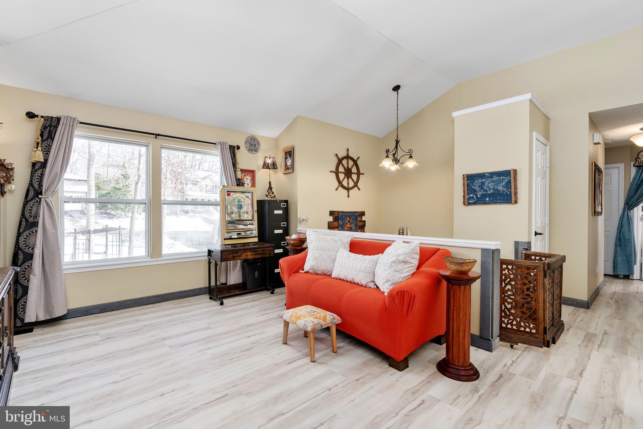 LAKE OF THE WOODS - Residential